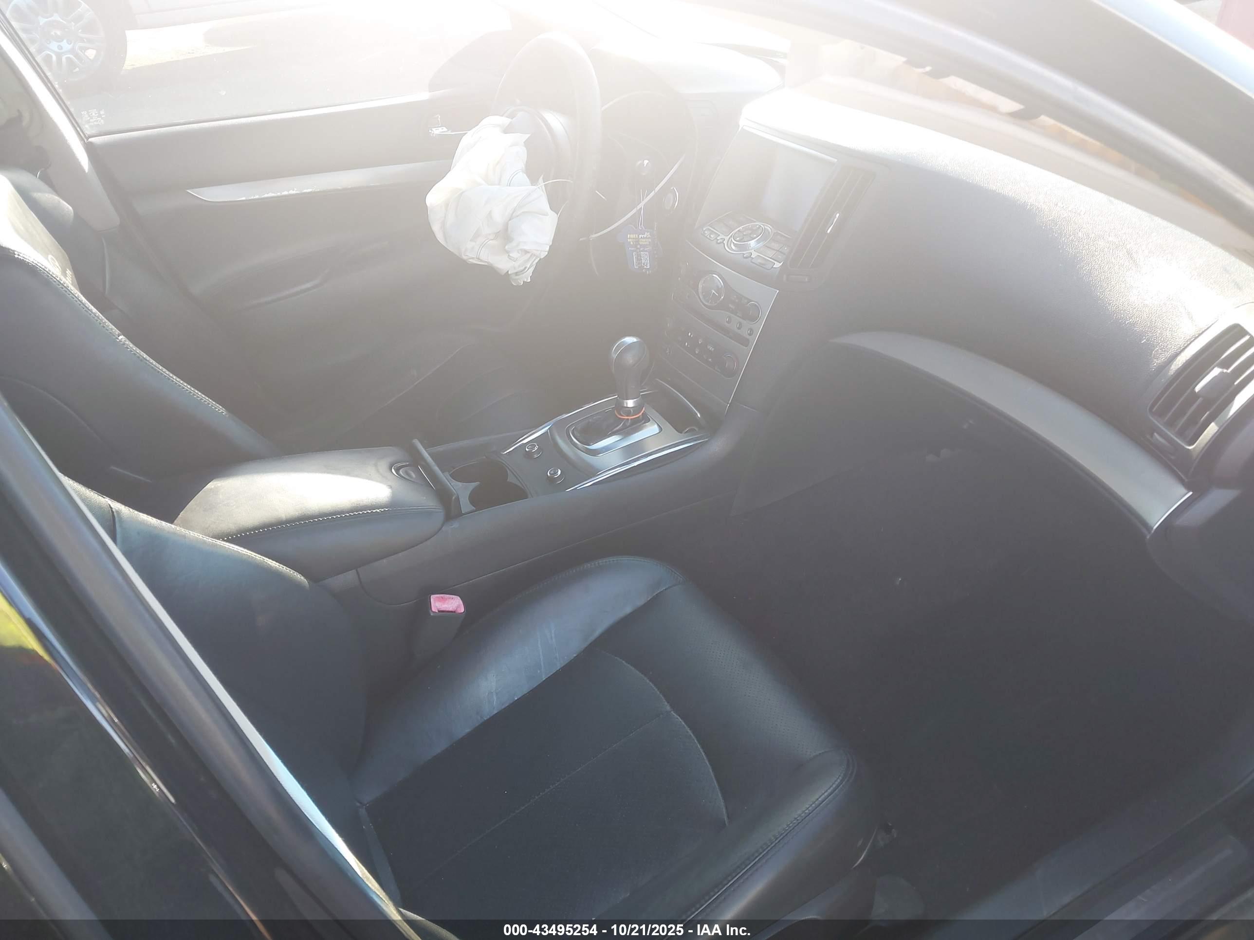 INFINITI G37 image 5