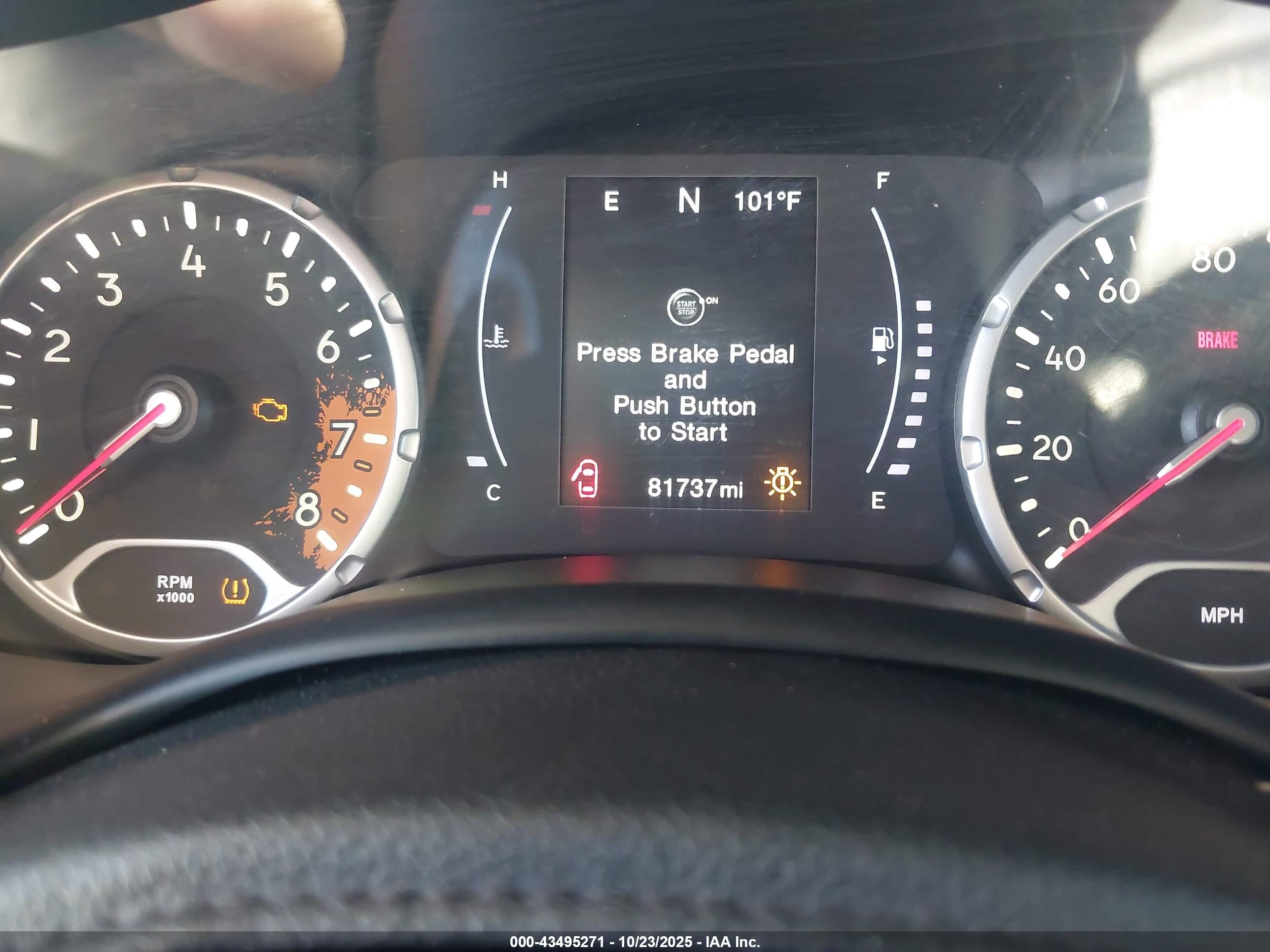 JEEP RENEGADE image 7