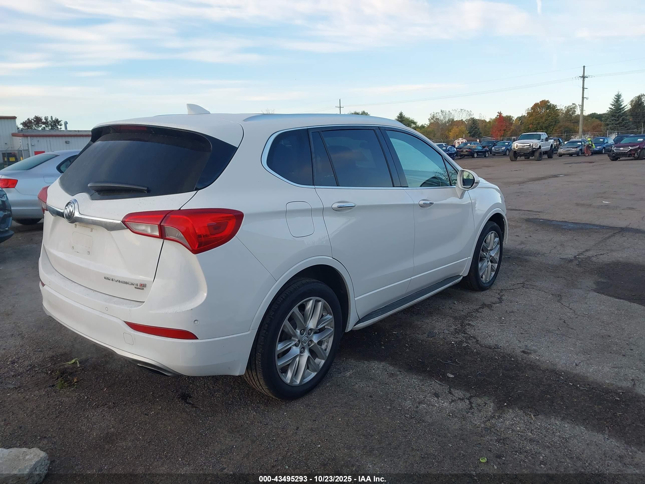 BUICK ENVISION image 4