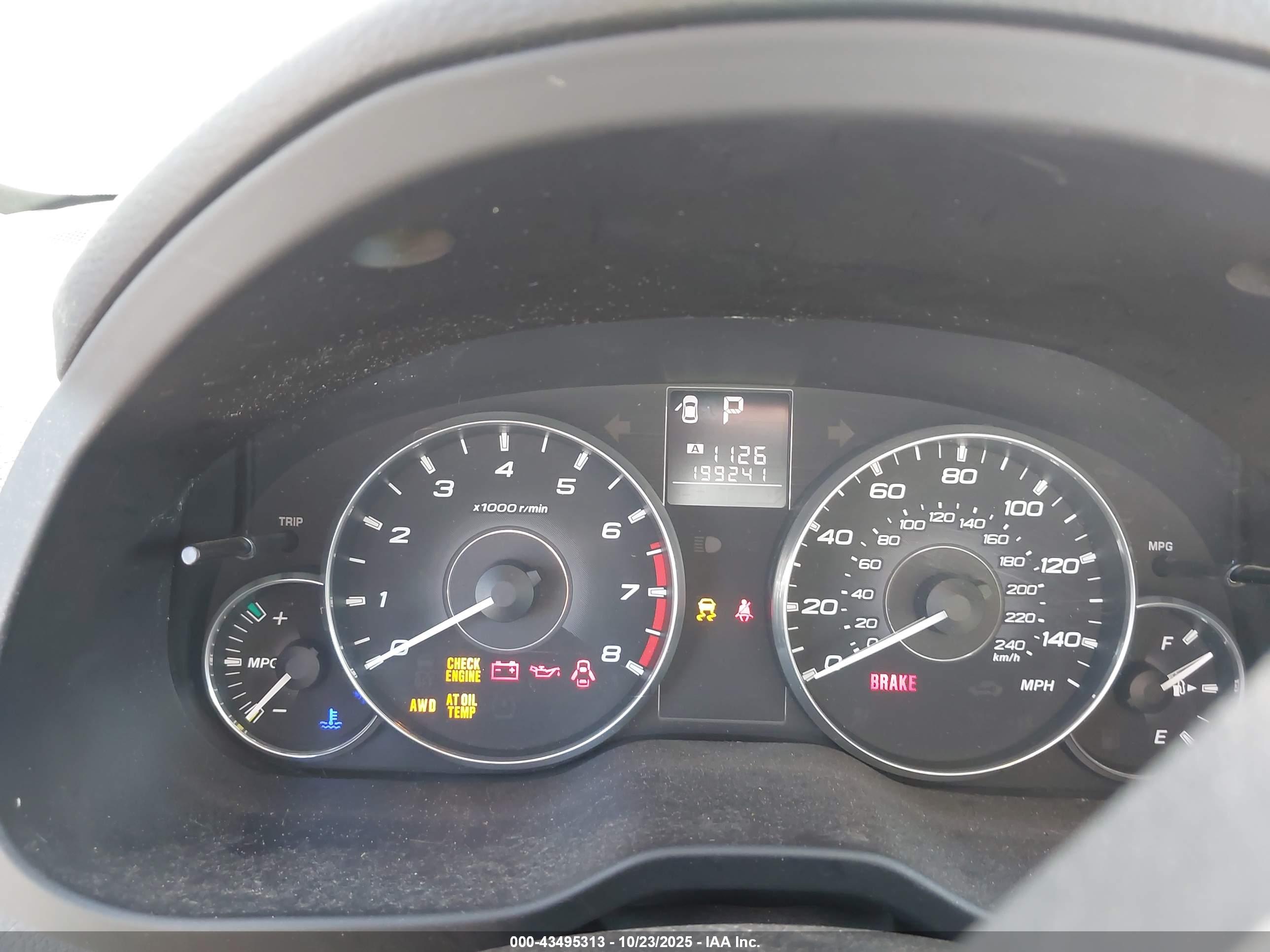 SUBARU OUTBACK image 7