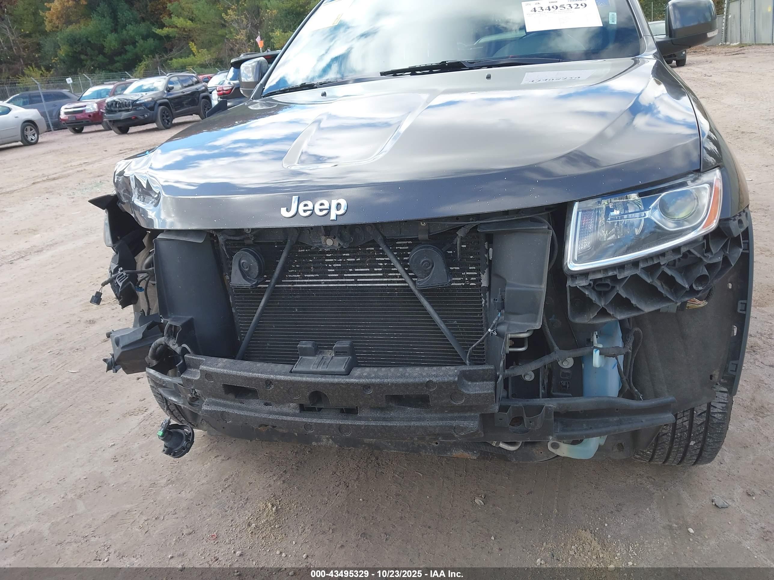 JEEP GRAND image 6