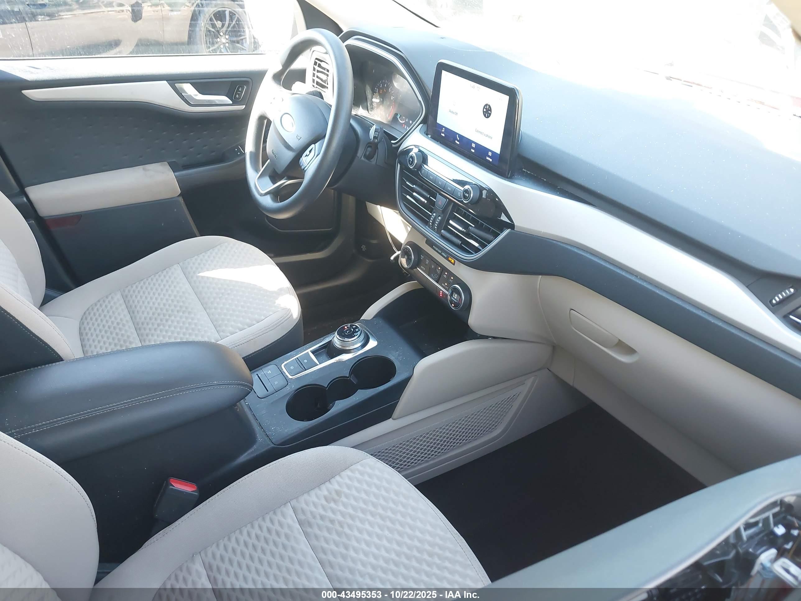 FORD ESCAPE image 5