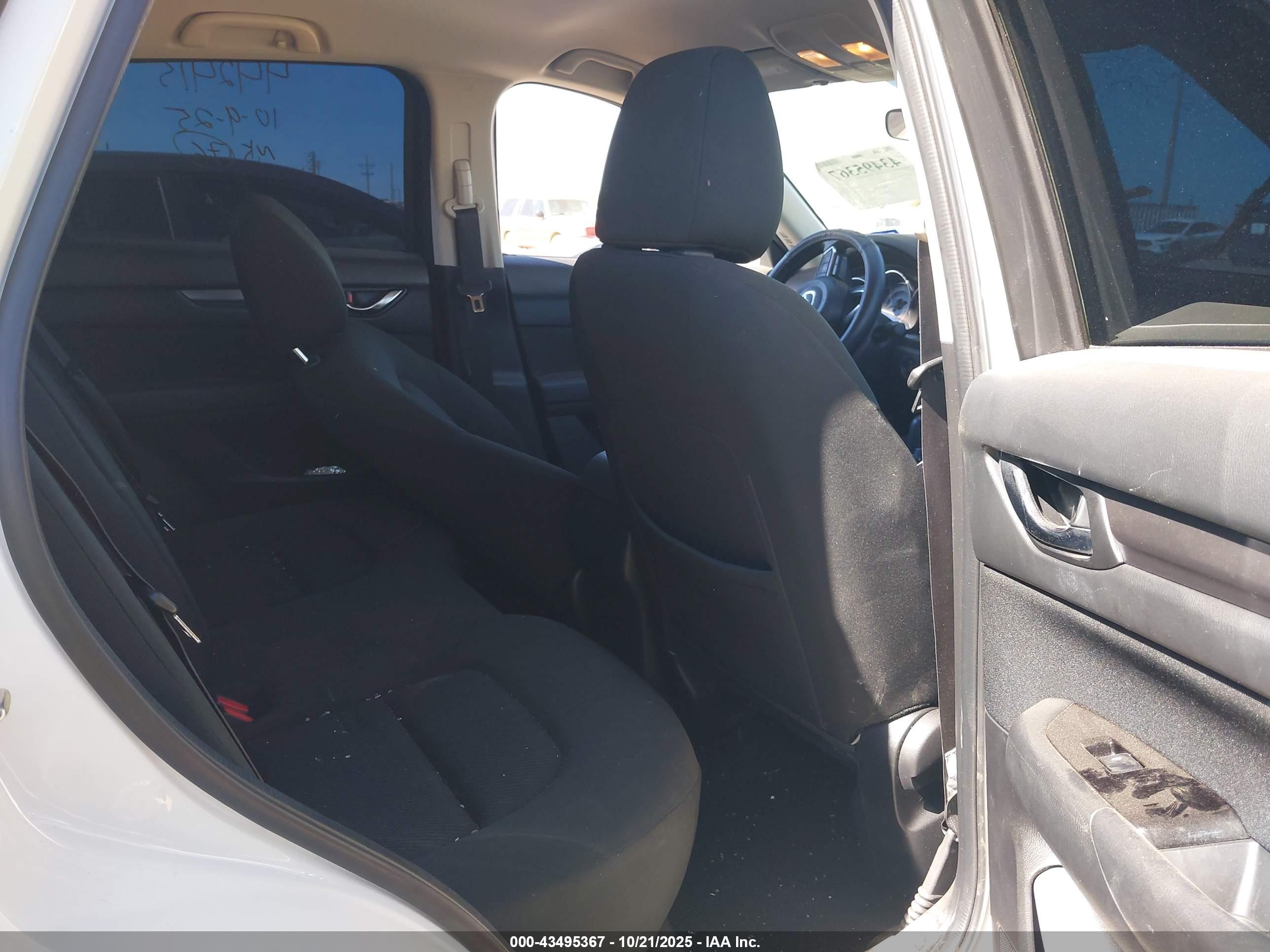 MAZDA CX-5 image 8