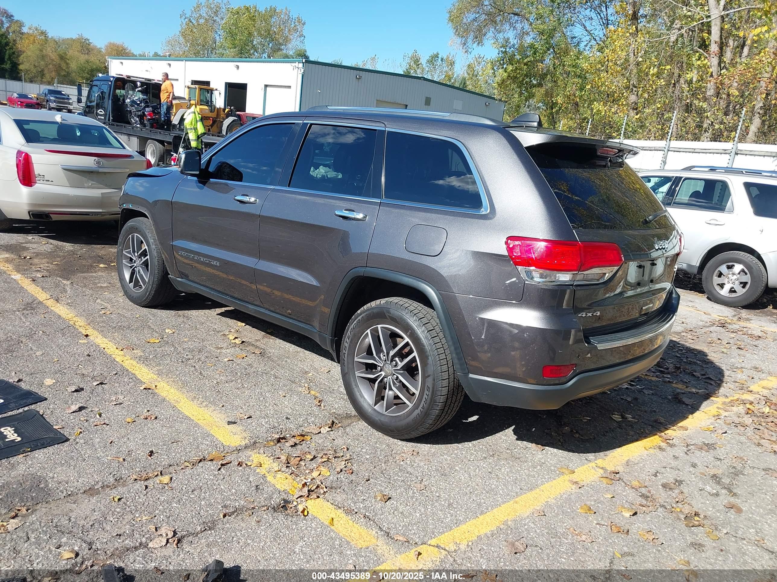 JEEP GRAND image 3