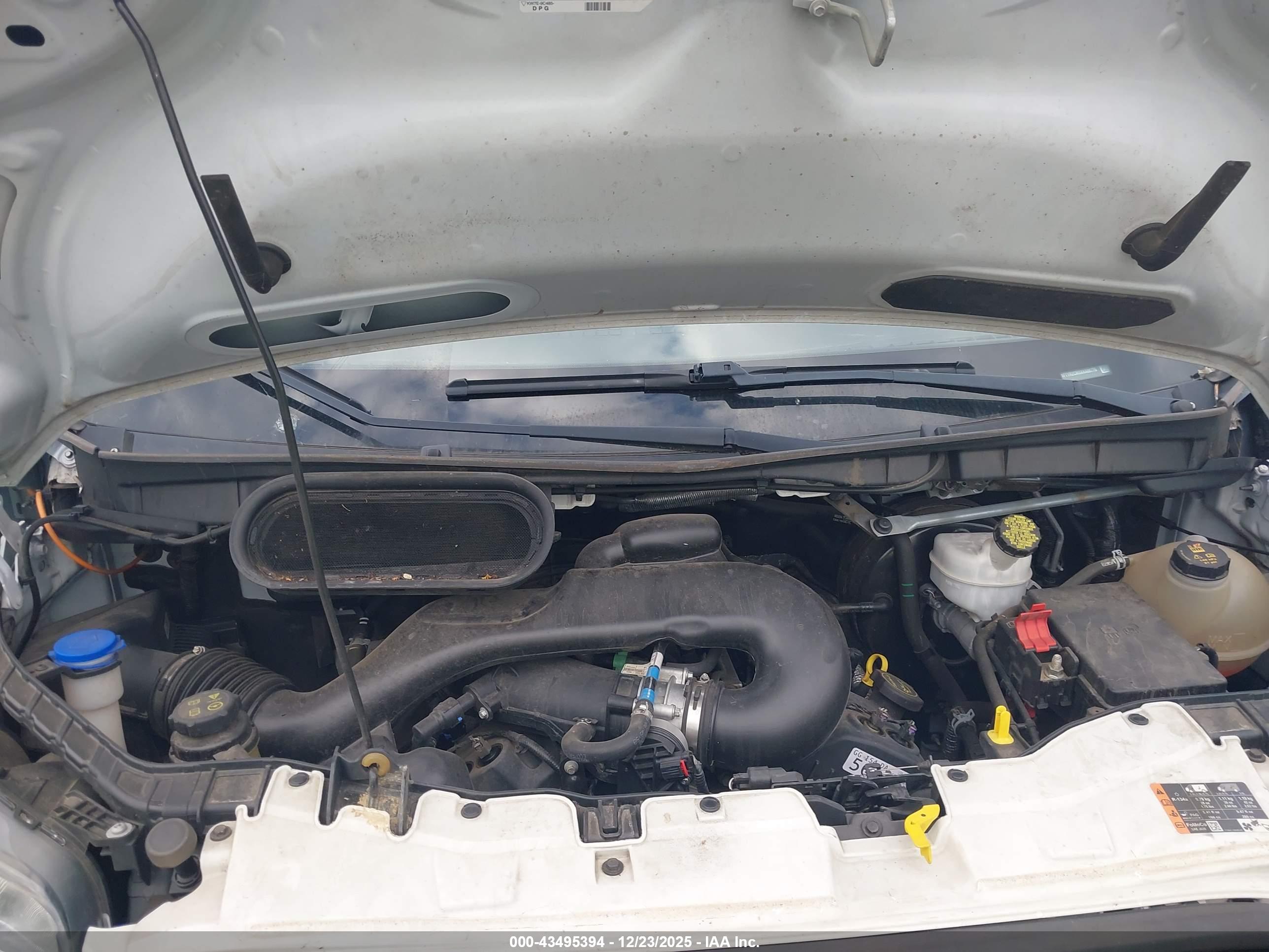 FORD TRANSIT-250 image 10