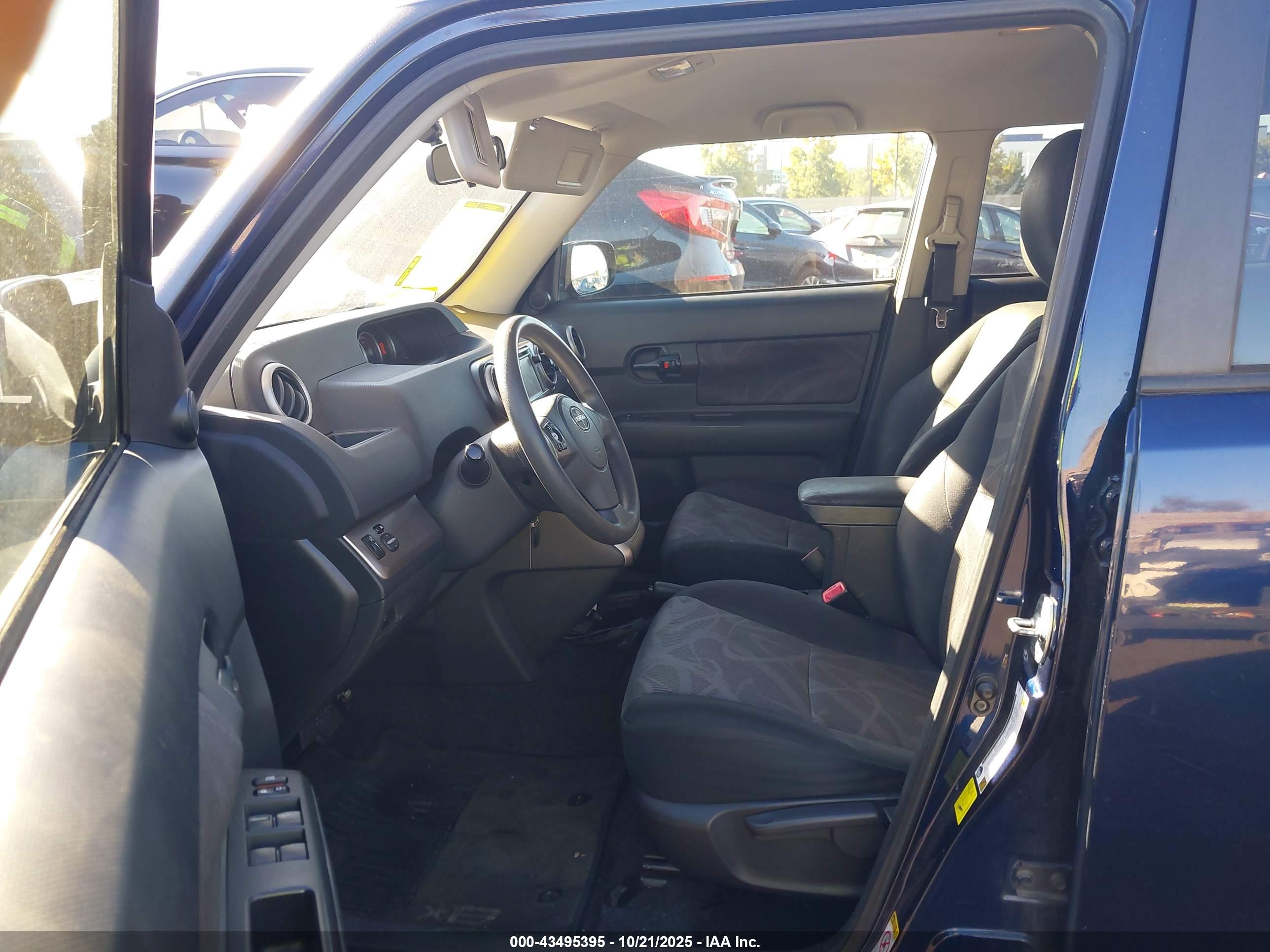 SCION XB image 5