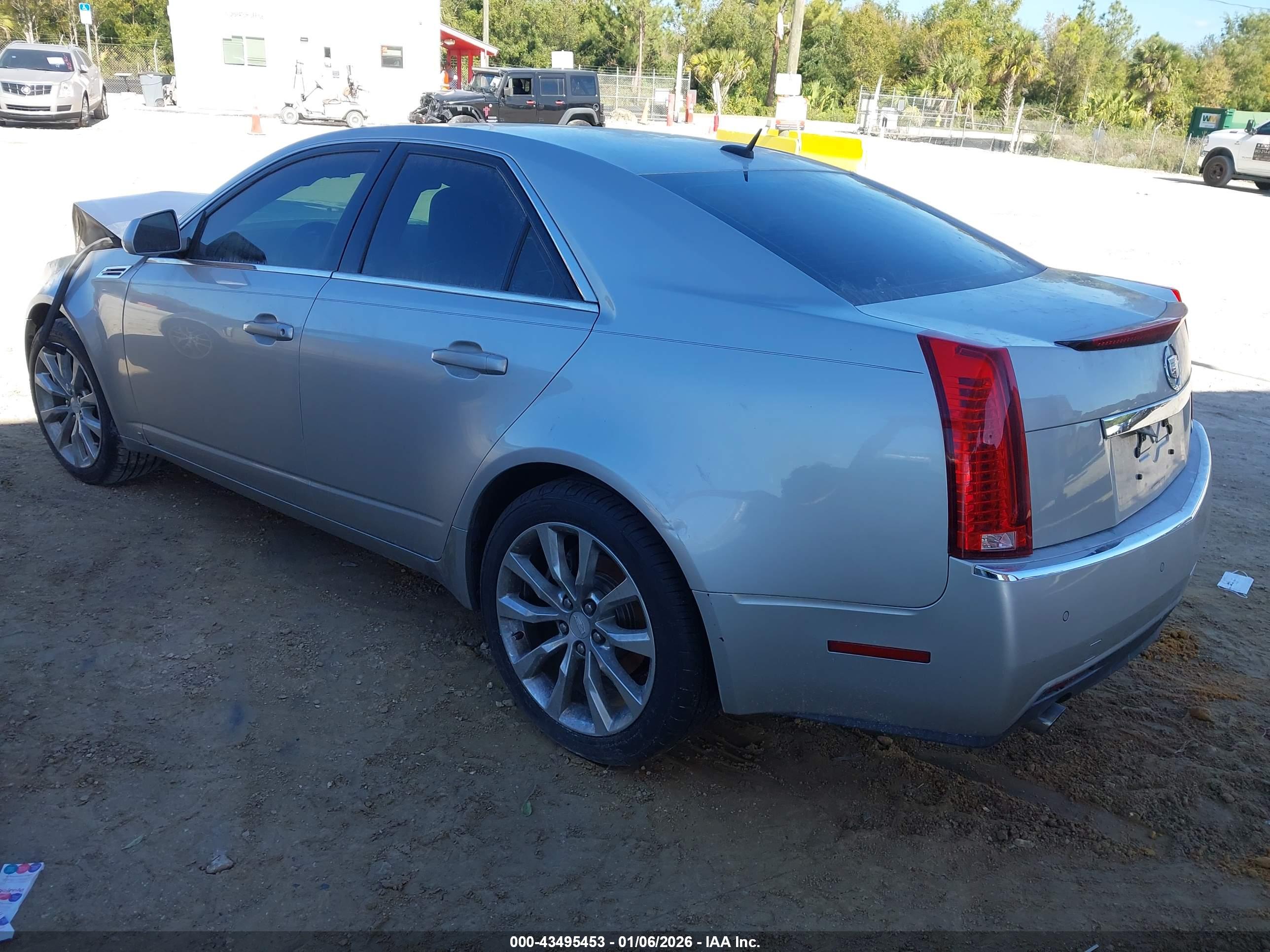 CADILLAC CTS image 3