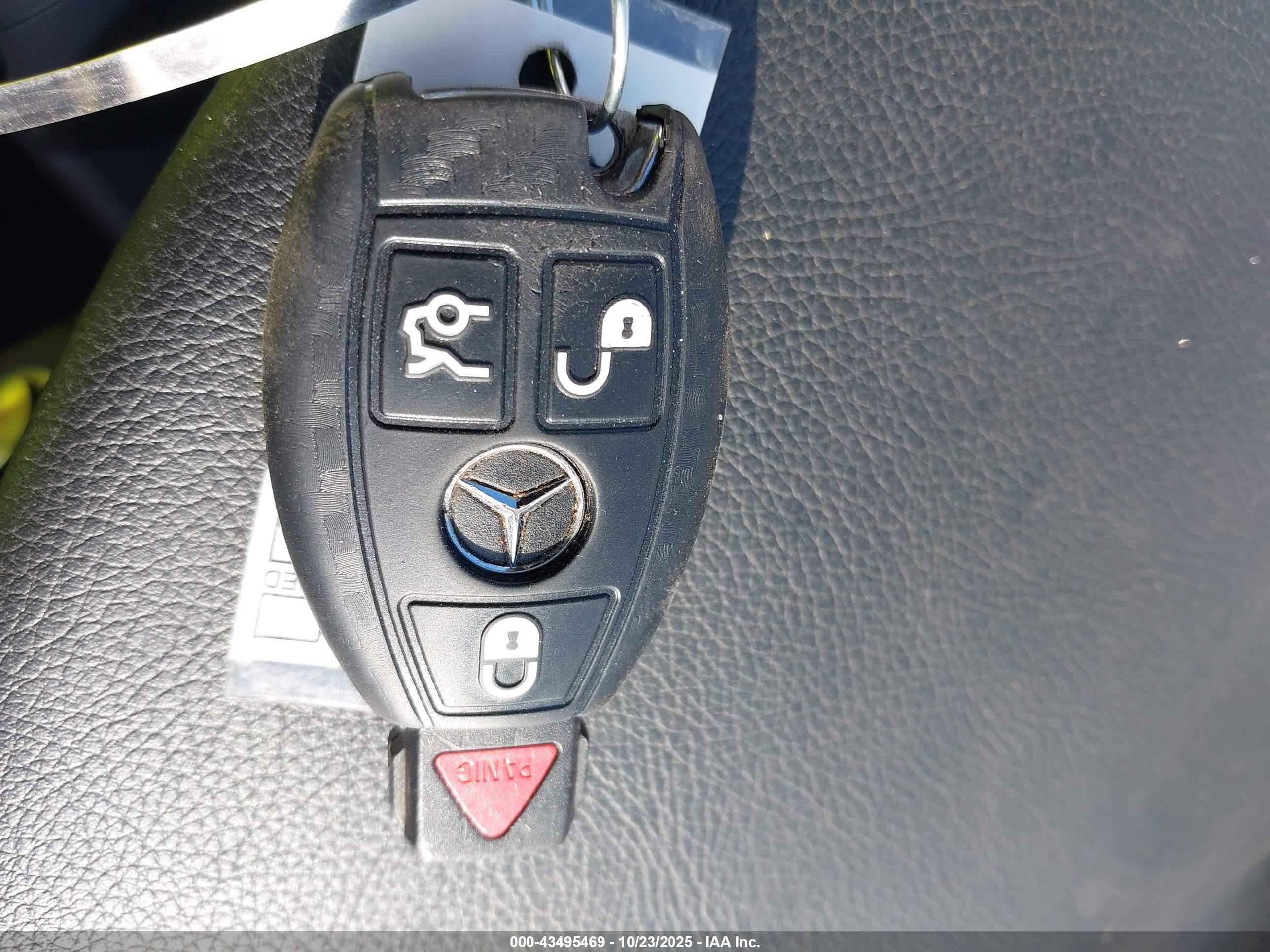 MERCEDES-BENZ C image 11