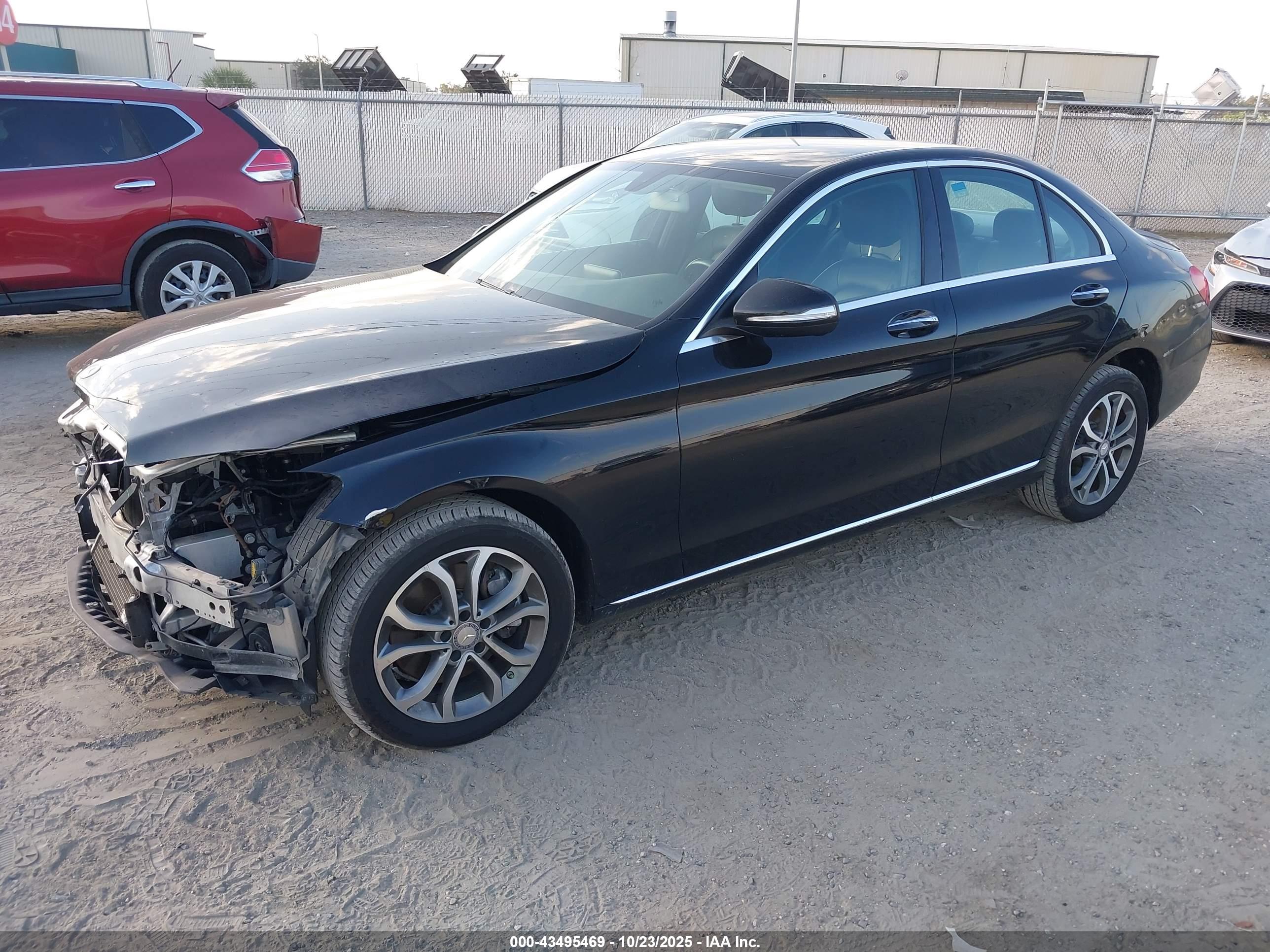 MERCEDES-BENZ C image 2
