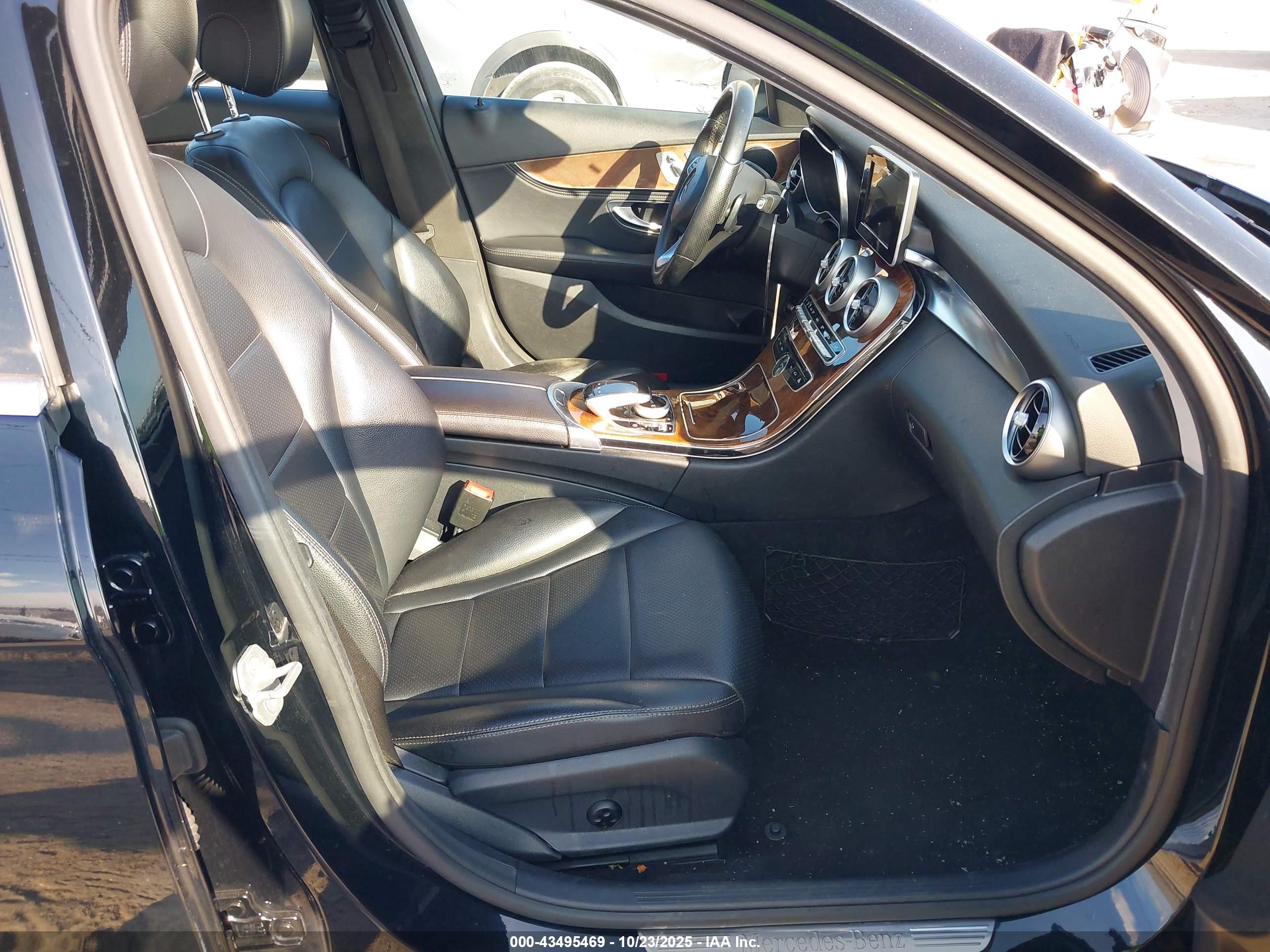 MERCEDES-BENZ C image 5