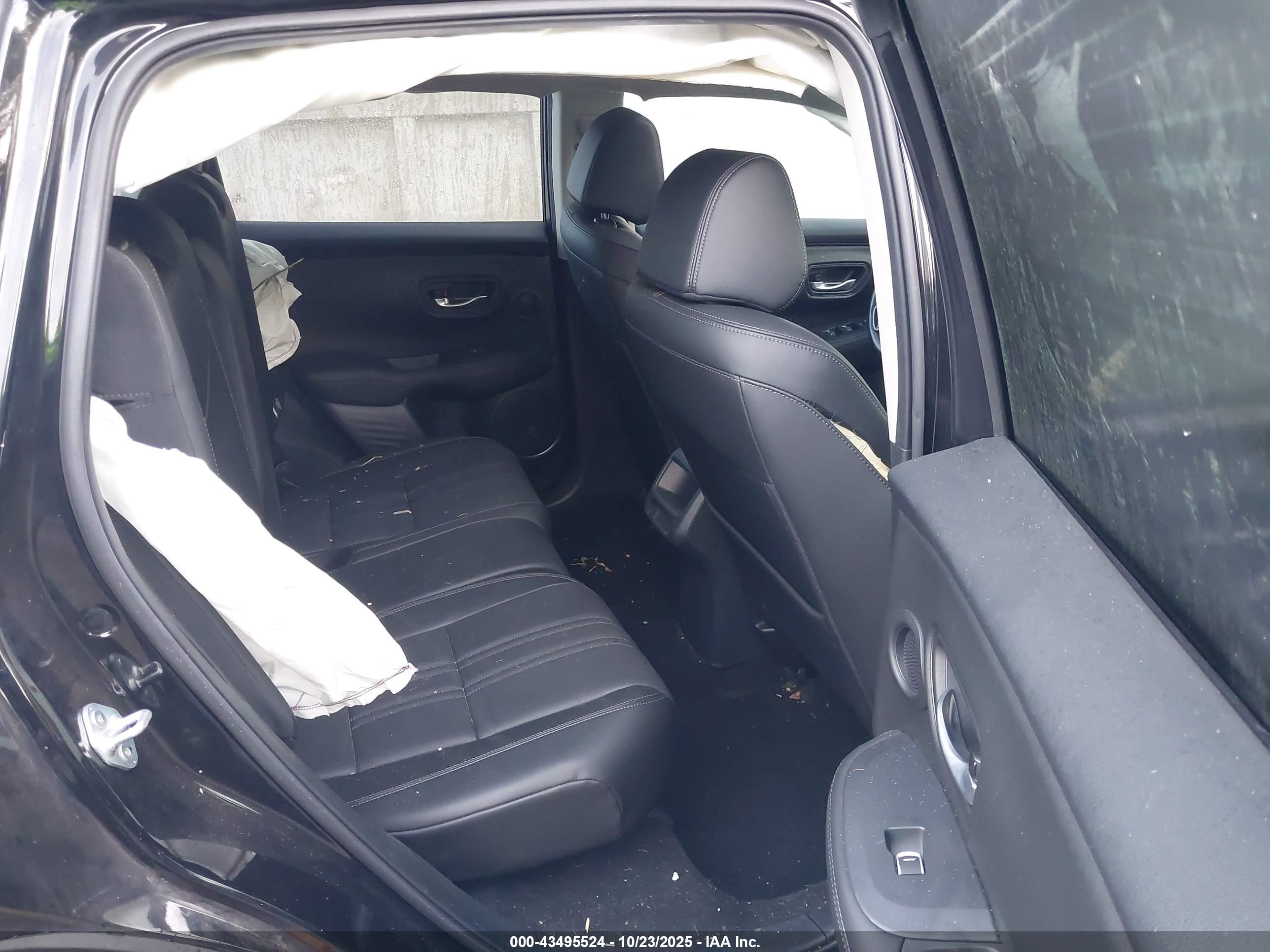 HONDA HR-V image 8