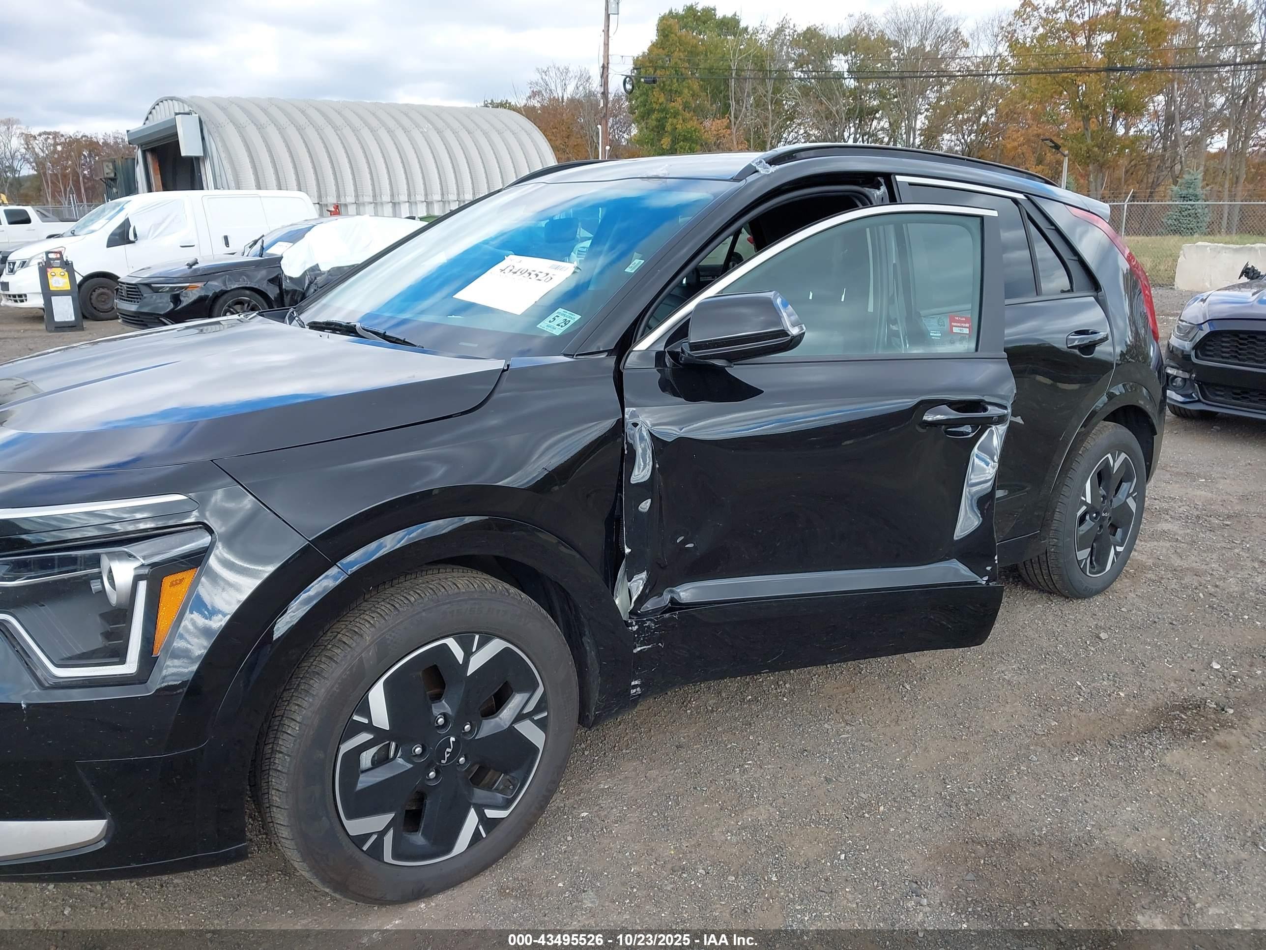 KIA NIRO image 6