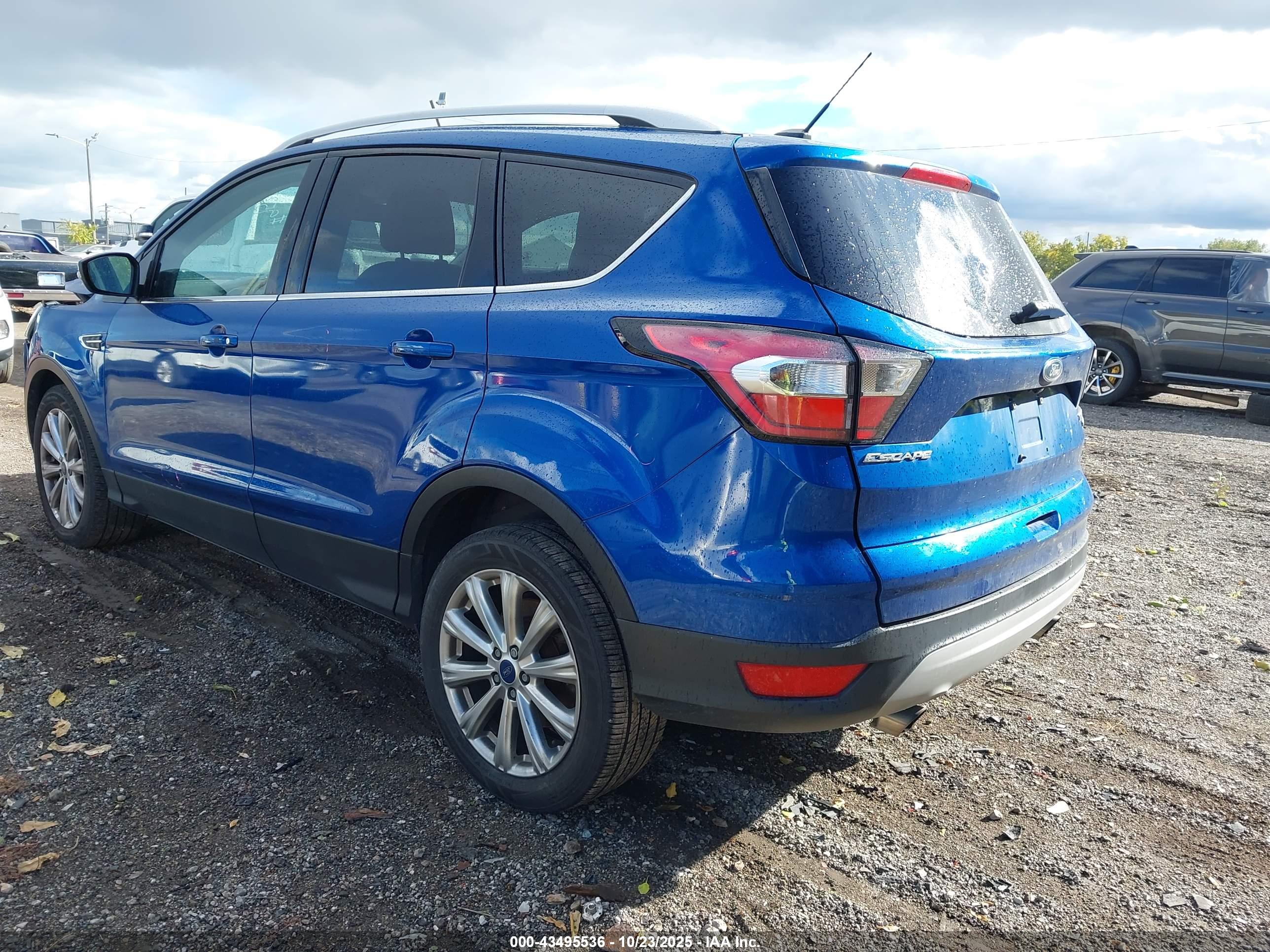 FORD ESCAPE image 3