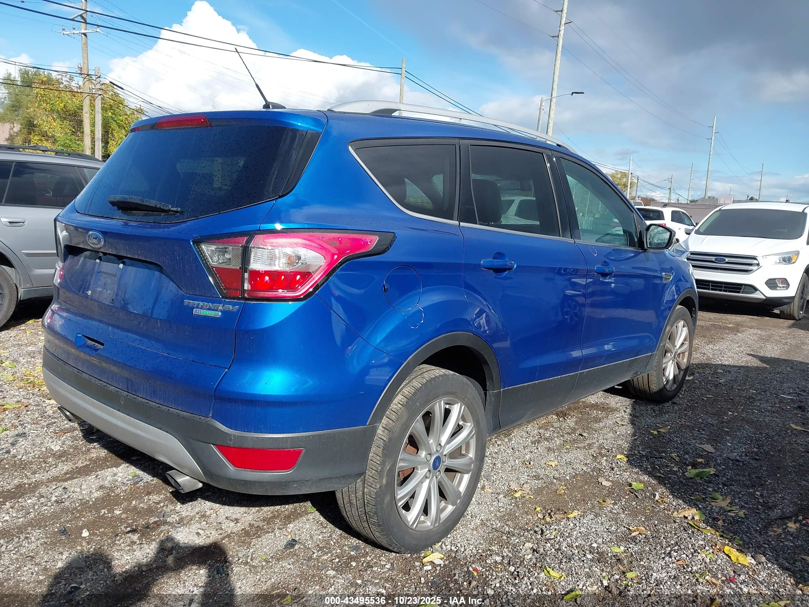 FORD ESCAPE image 4
