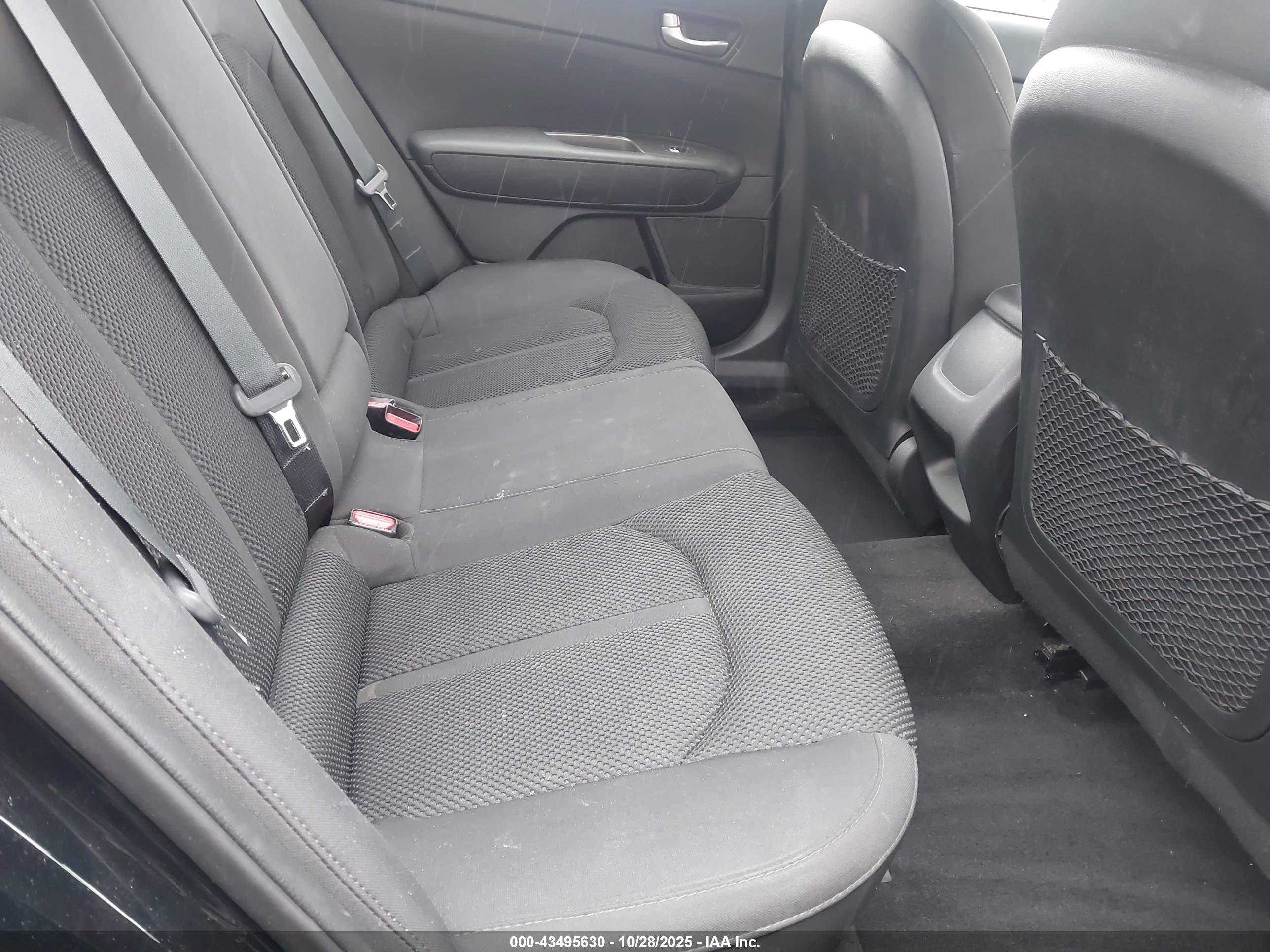 KIA OPTIMA image 8