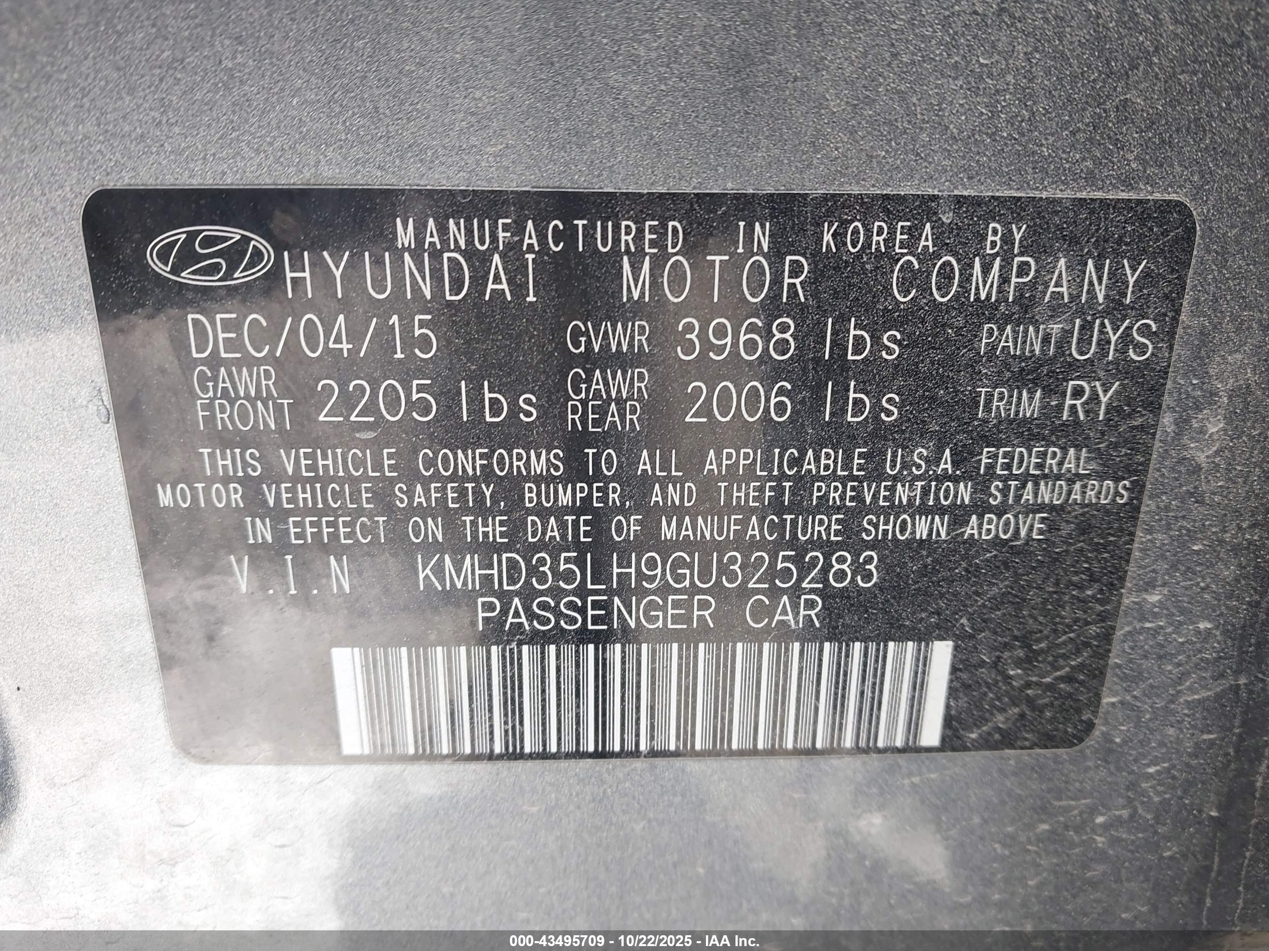 HYUNDAI ELANTRA image 9
