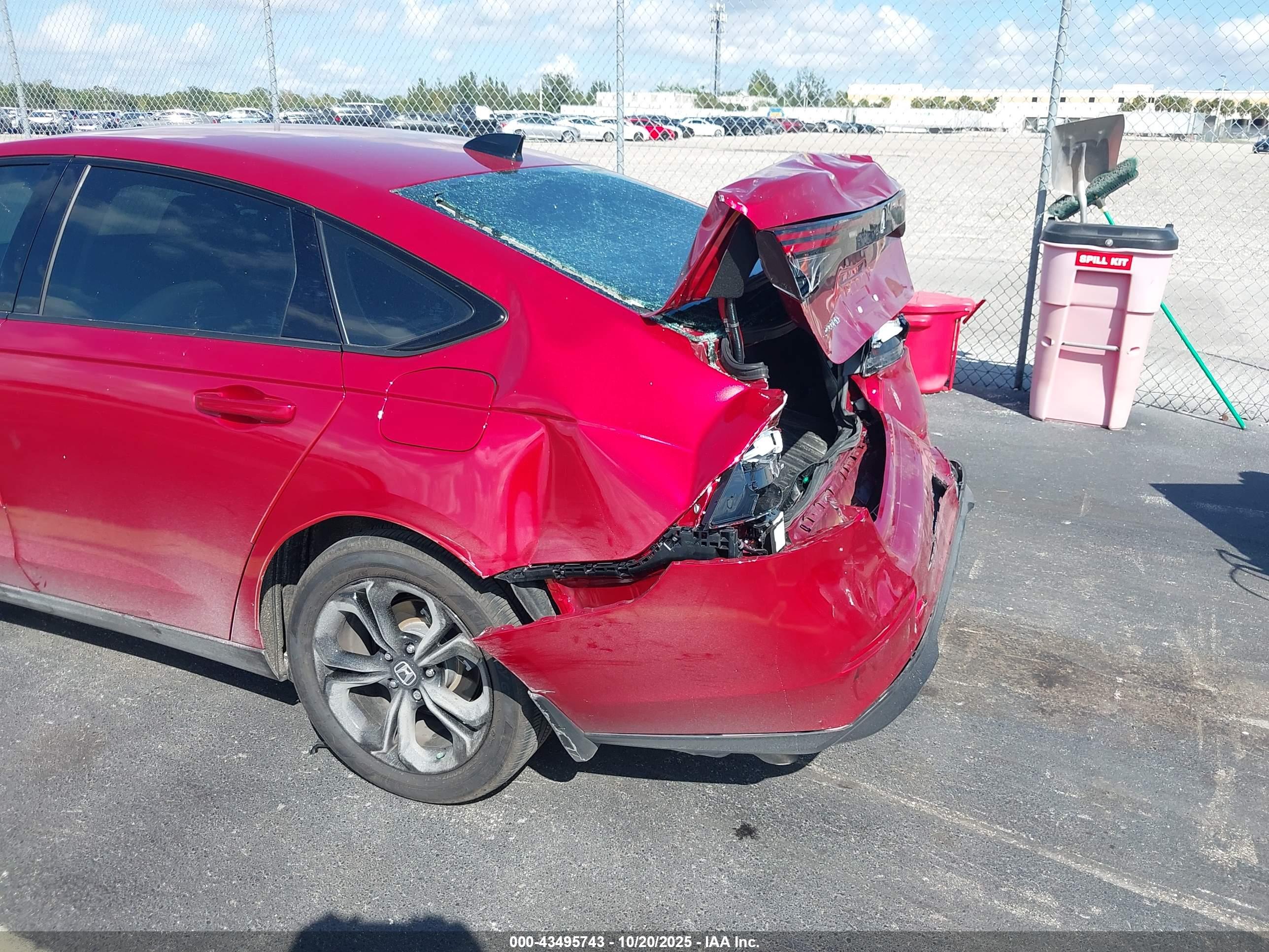 HONDA ACCORD image 6