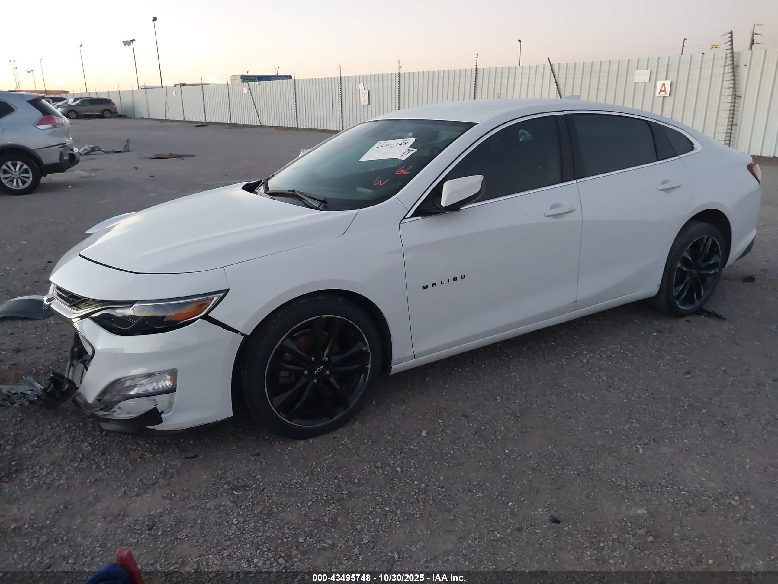 CHEVROLET MALIBU image 2