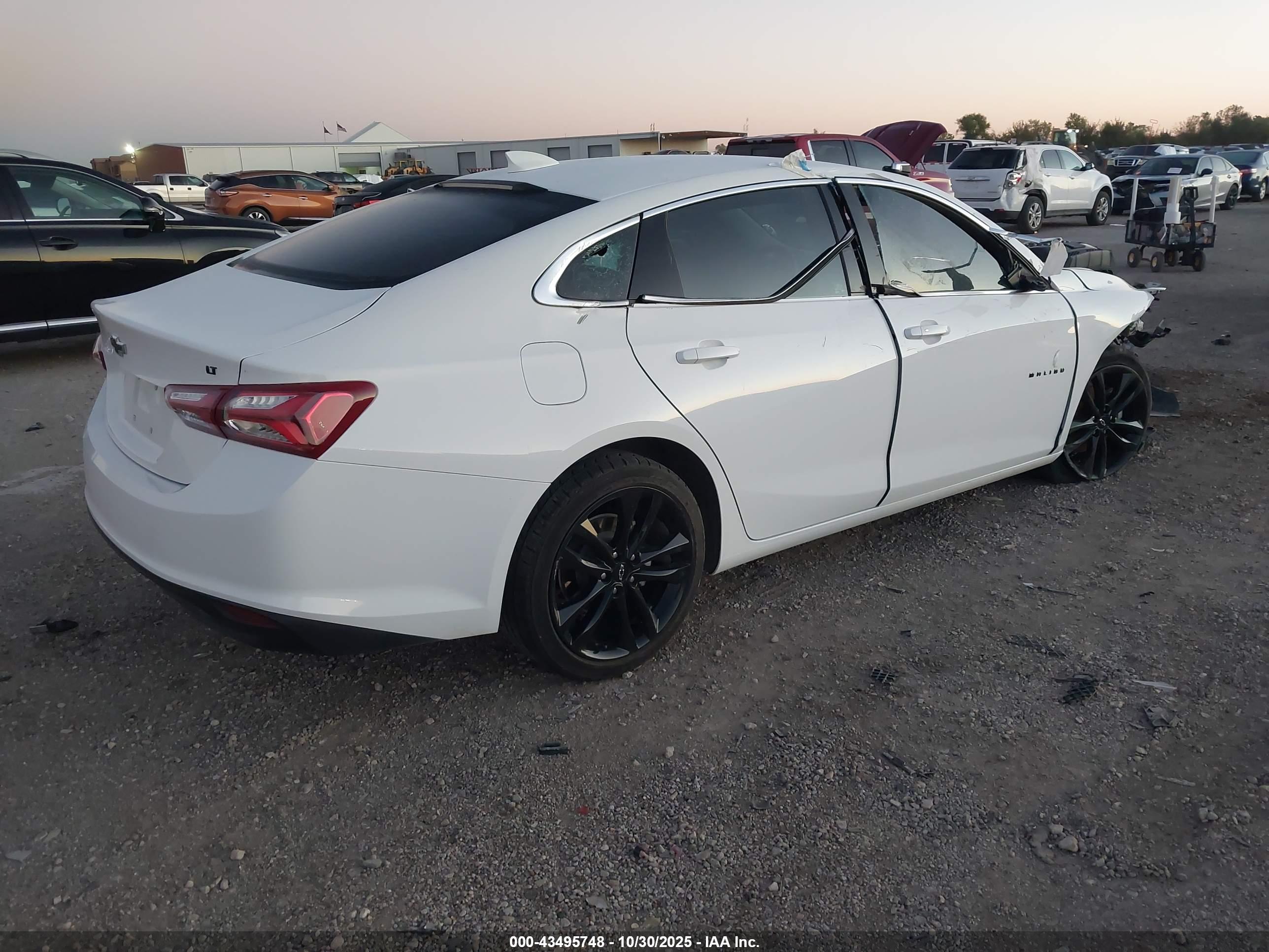 CHEVROLET MALIBU image 4