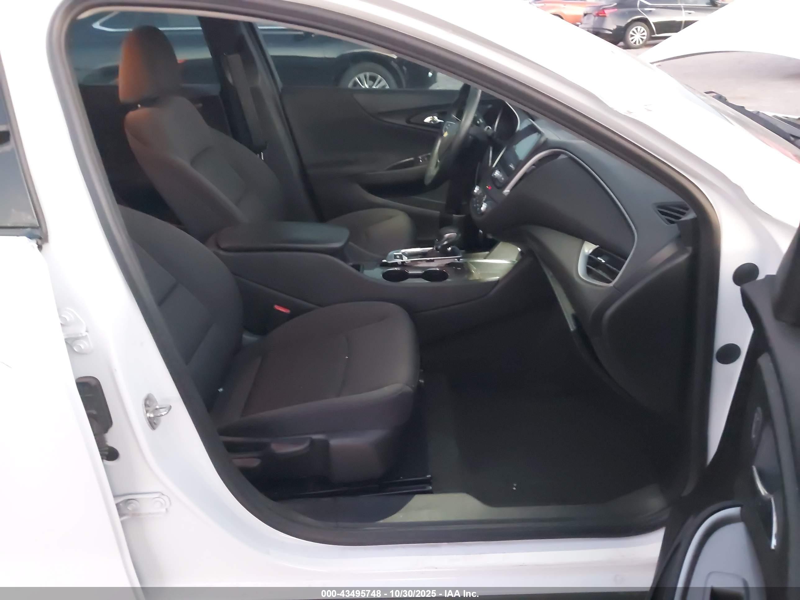 CHEVROLET MALIBU image 5