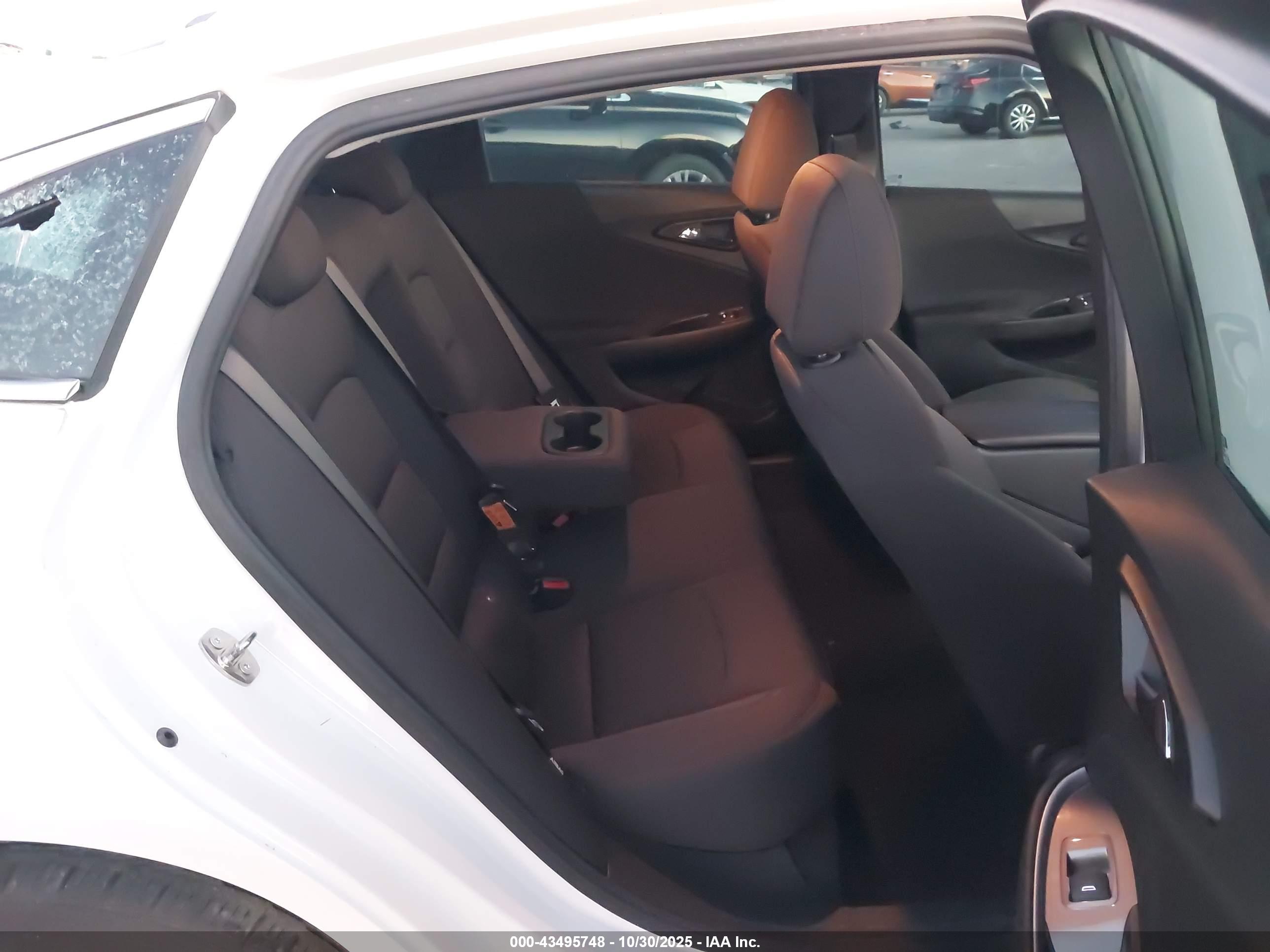 CHEVROLET MALIBU image 8