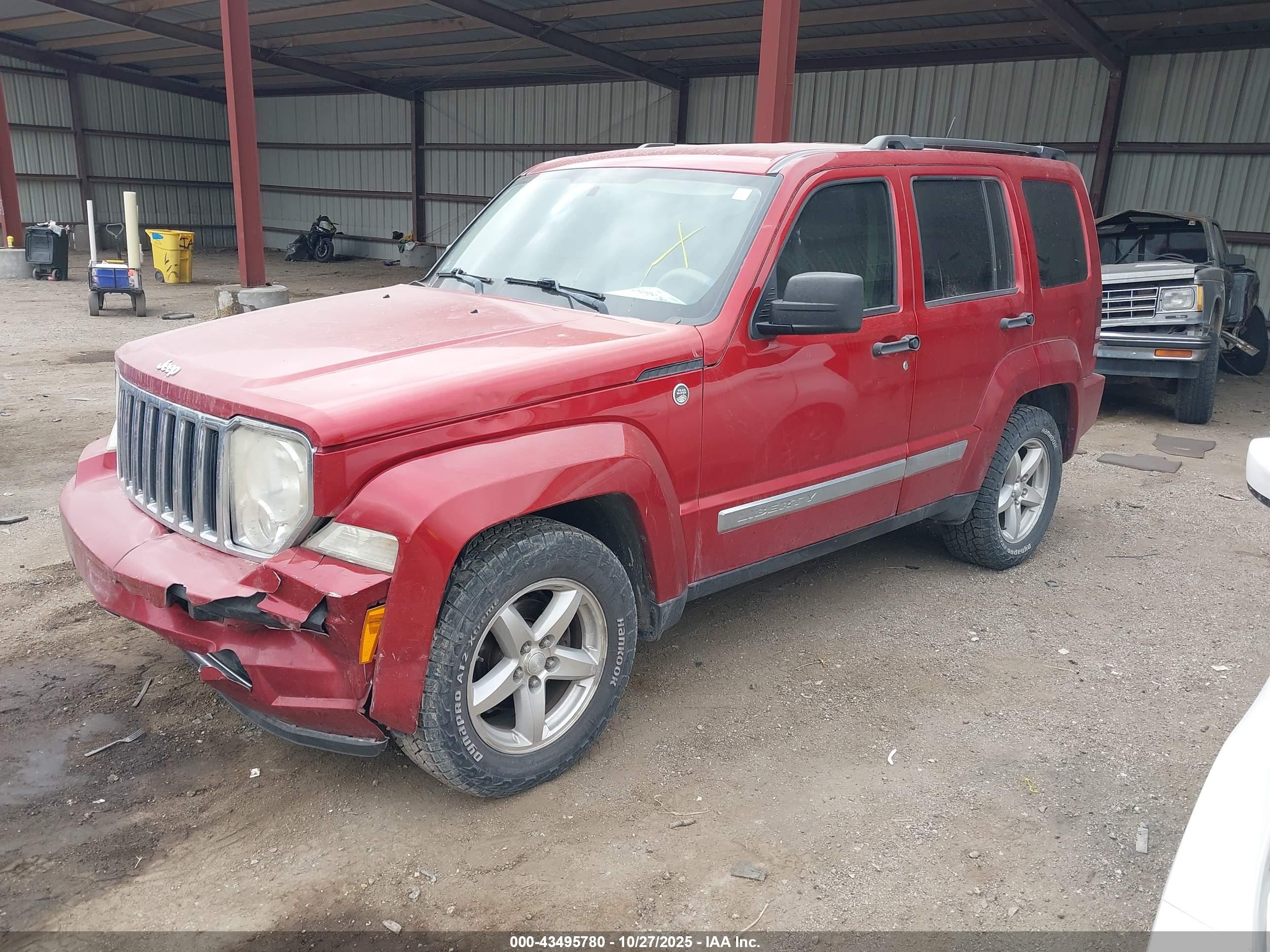 JEEP LIBERTY image 2
