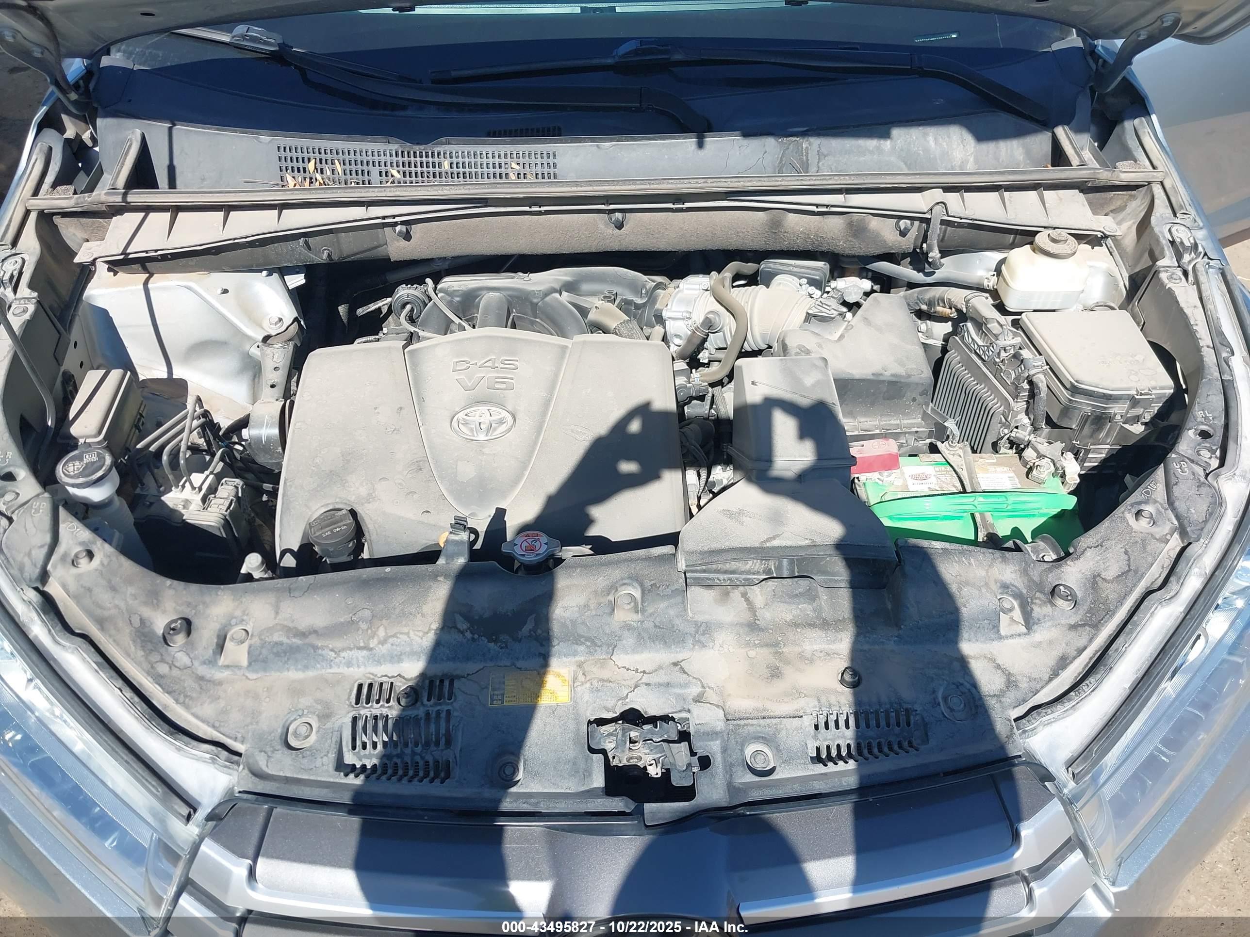 TOYOTA HIGHLANDER image 10