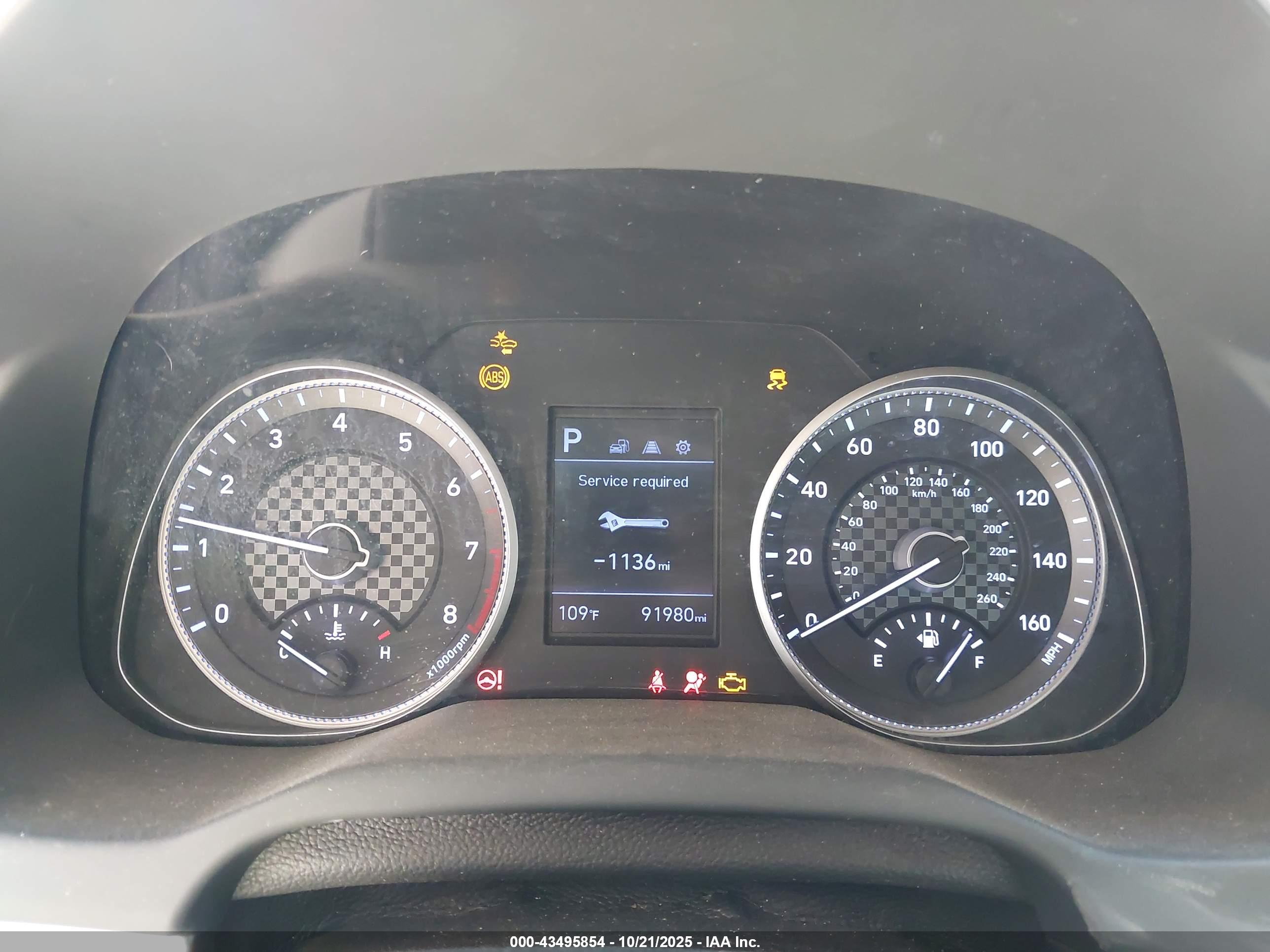 HYUNDAI ELANTRA image 7