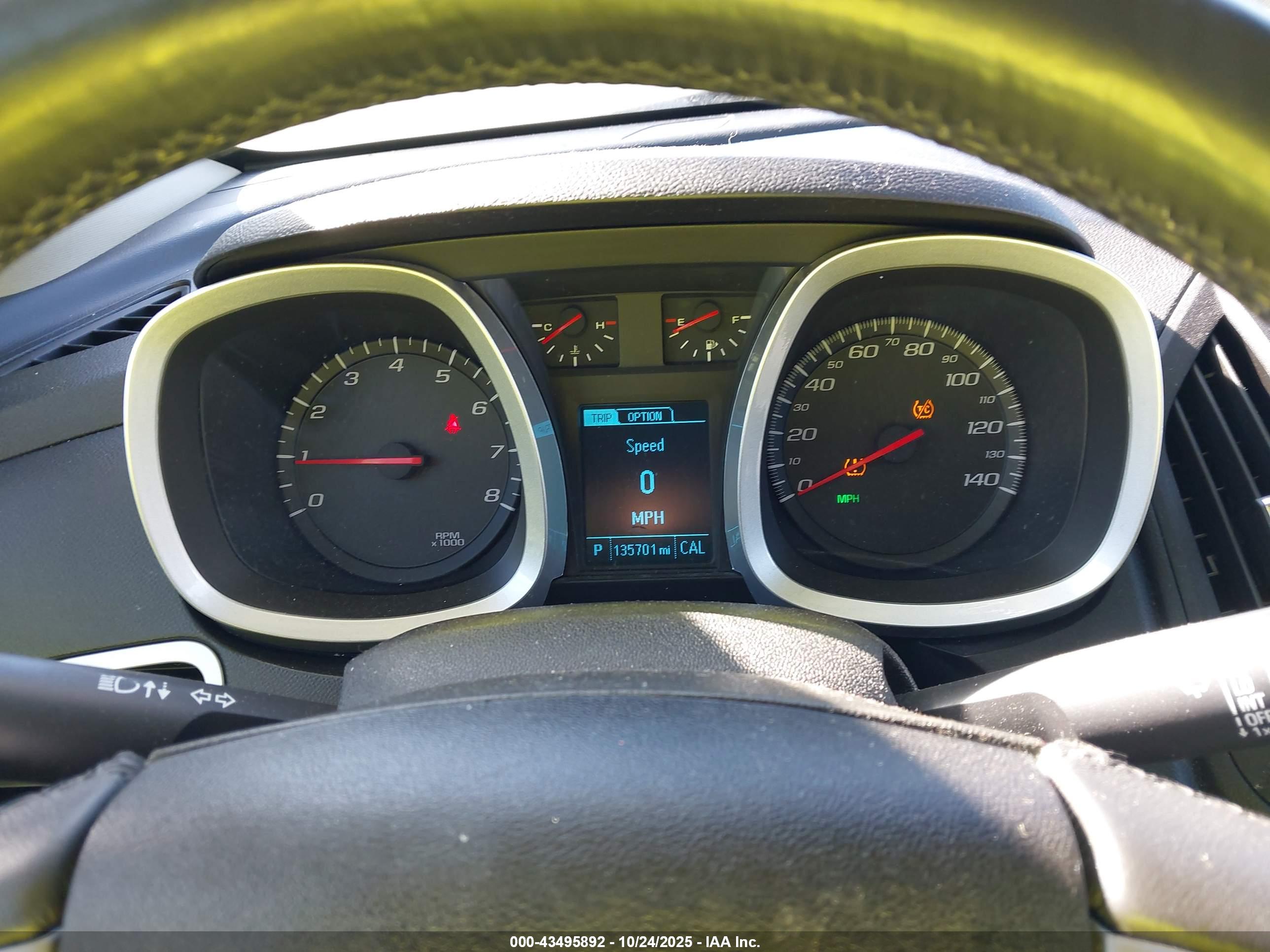 CHEVROLET EQUINOX image 7