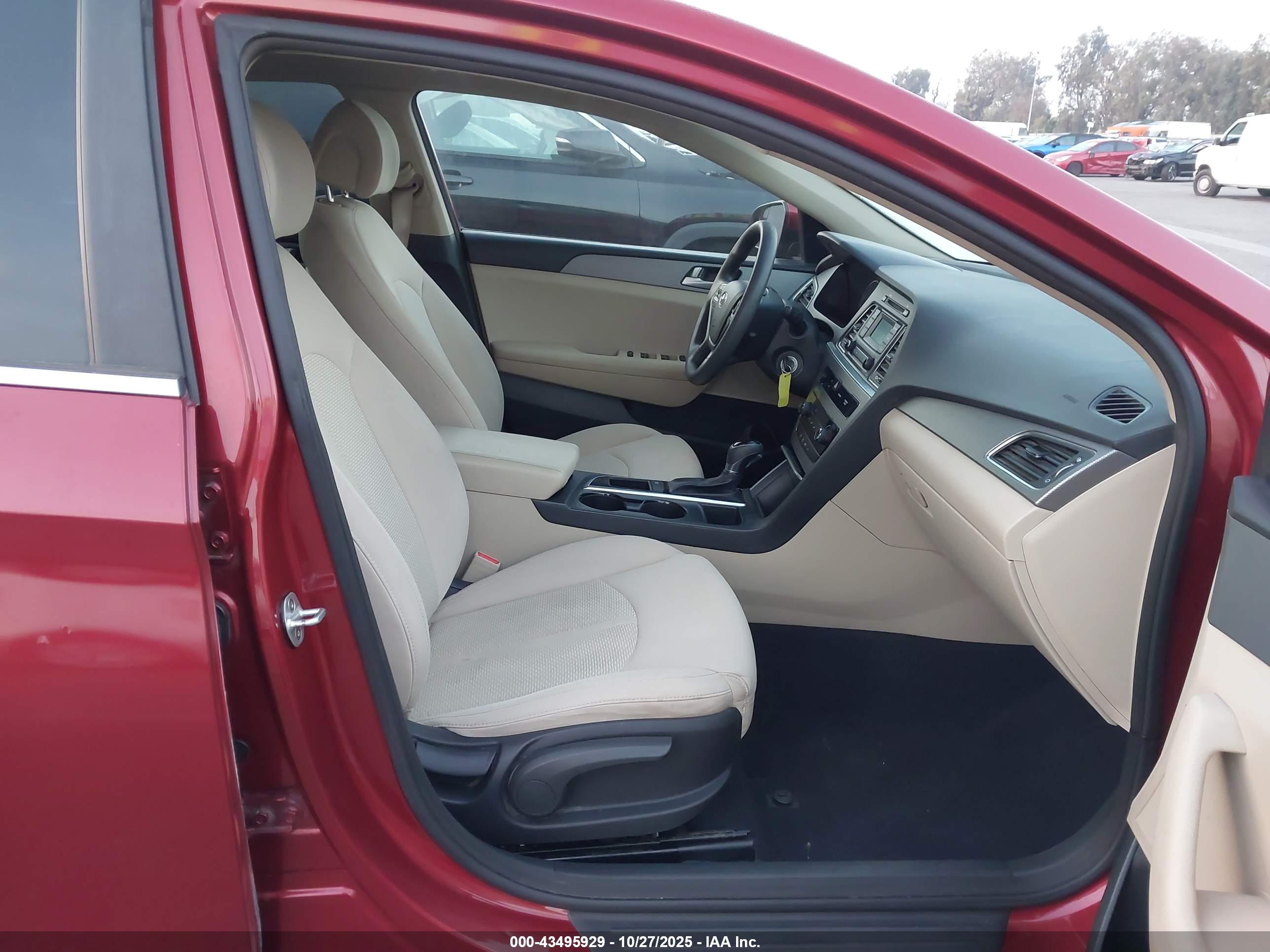 HYUNDAI SONATA image 5