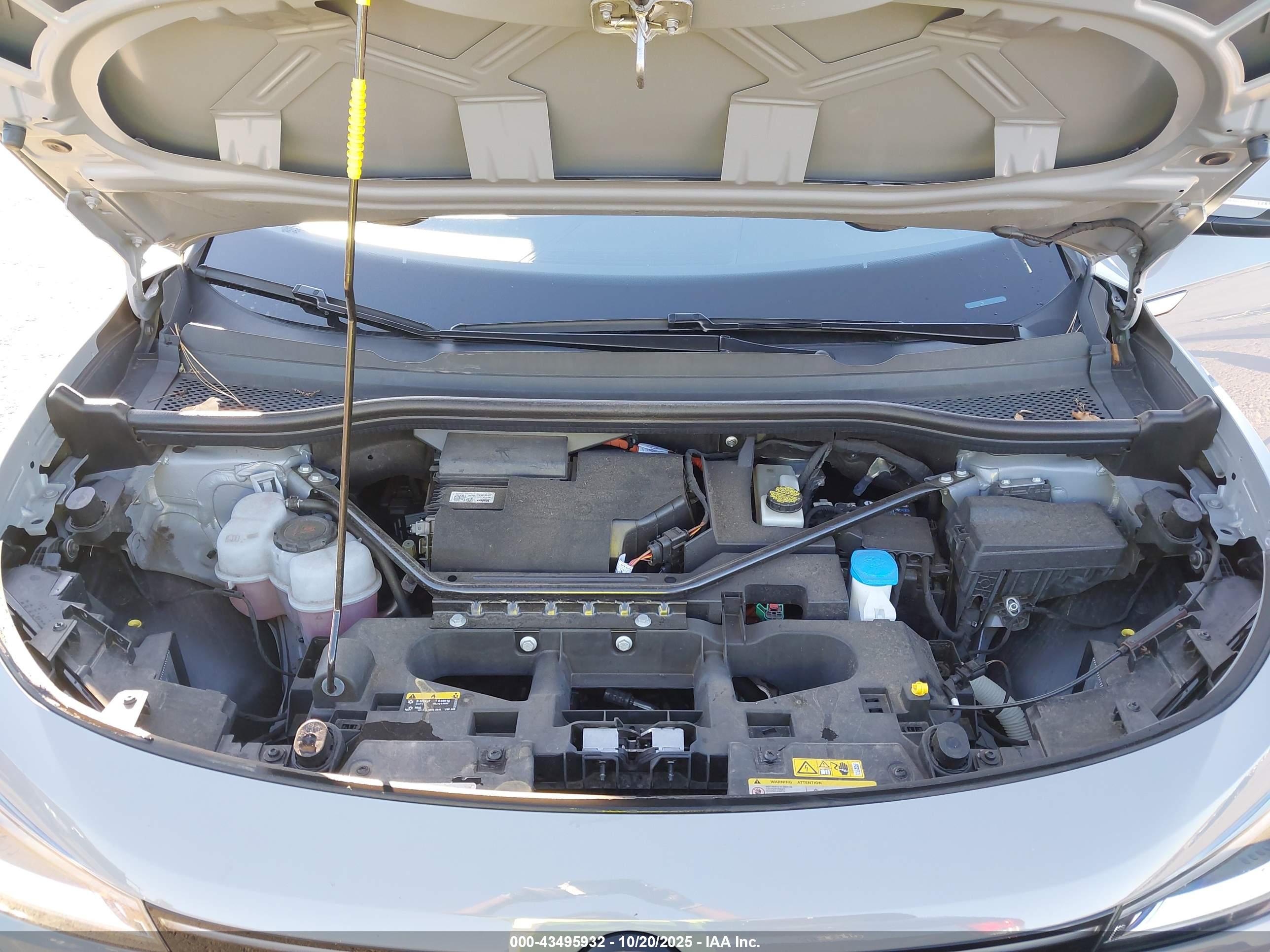 VOLKSWAGEN ID.4 image 10
