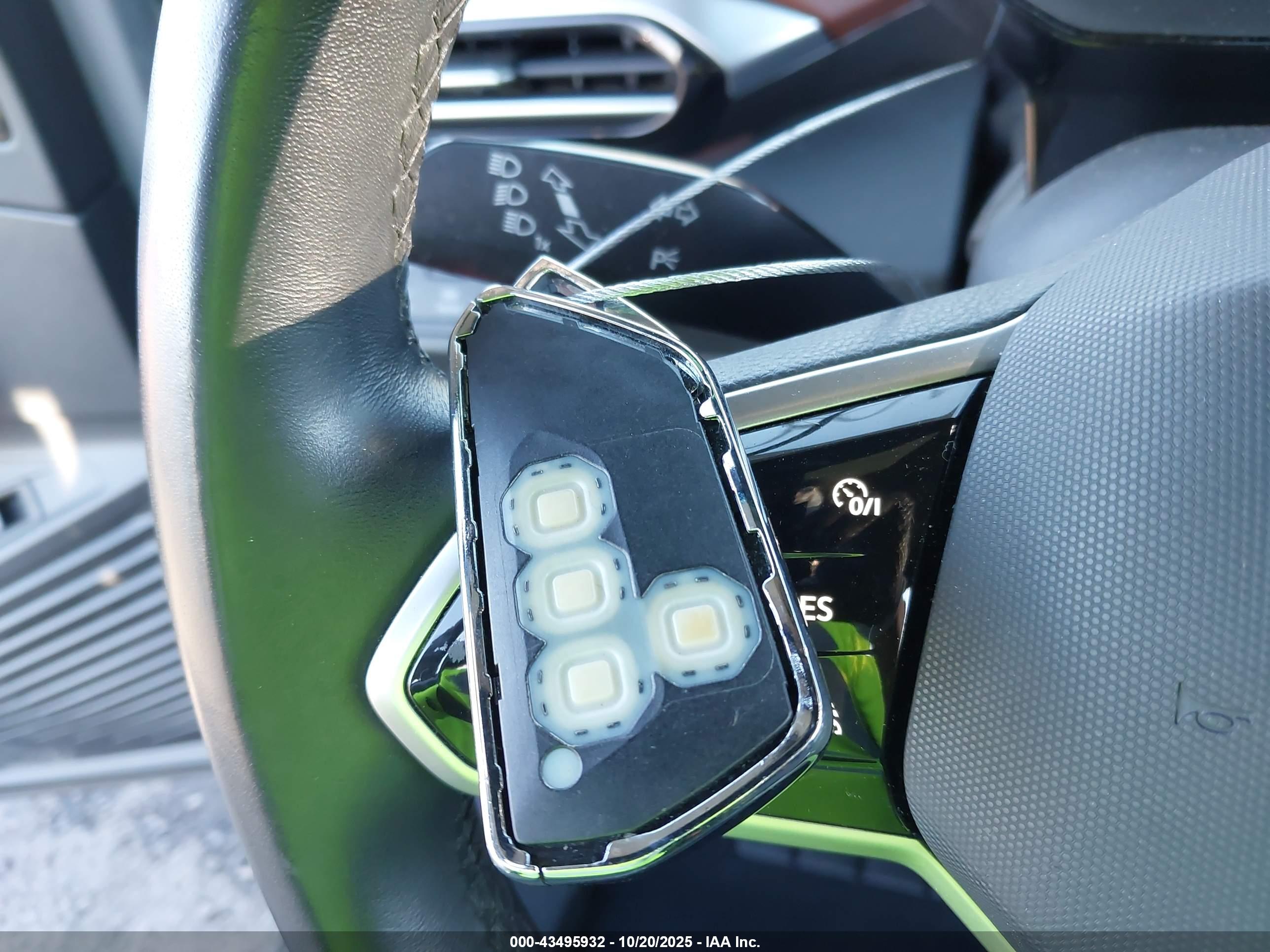 VOLKSWAGEN ID.4 image 11