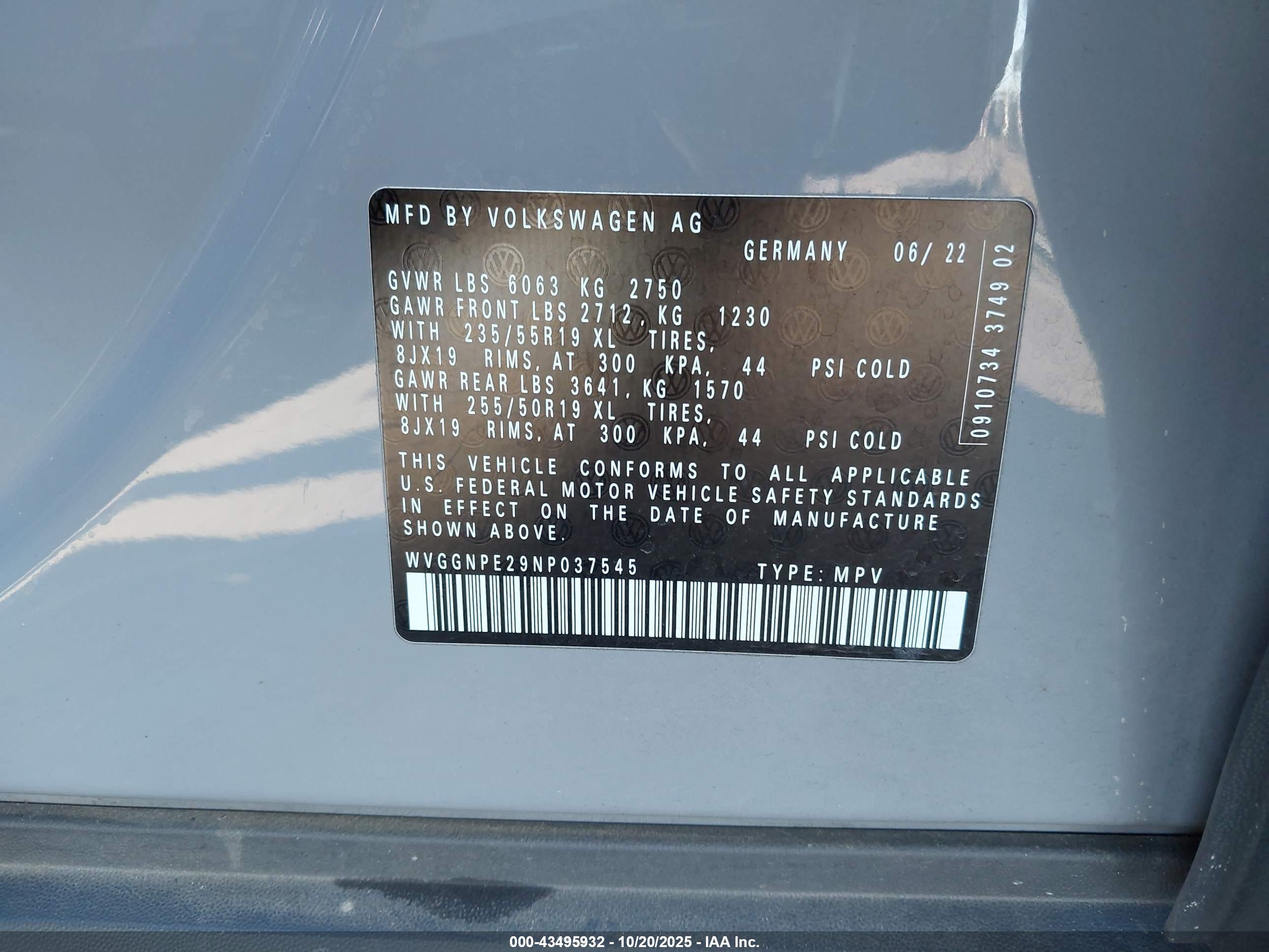 VOLKSWAGEN ID.4 image 9
