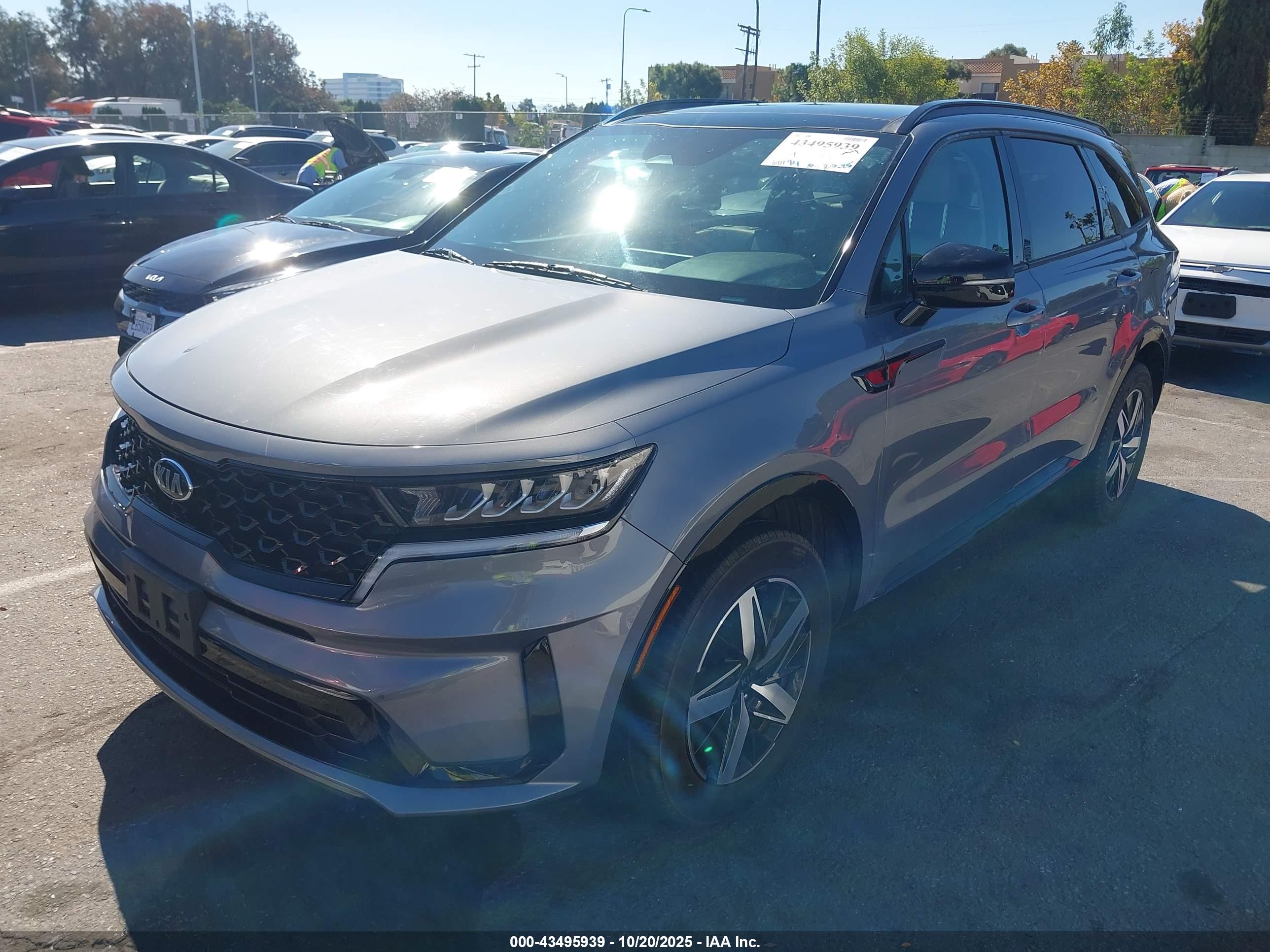 KIA SORENTO image 6