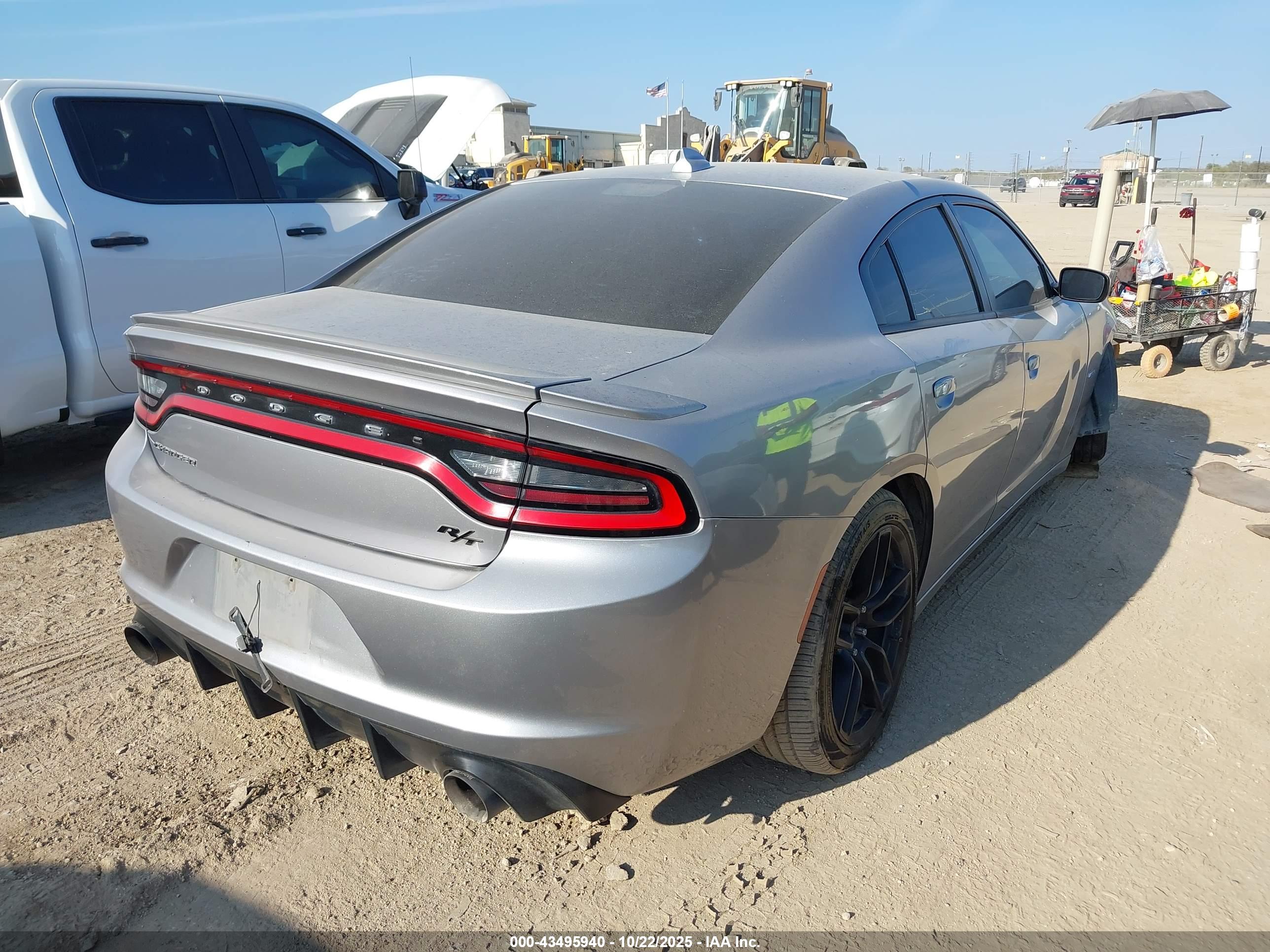 DODGE CHARGER image 4