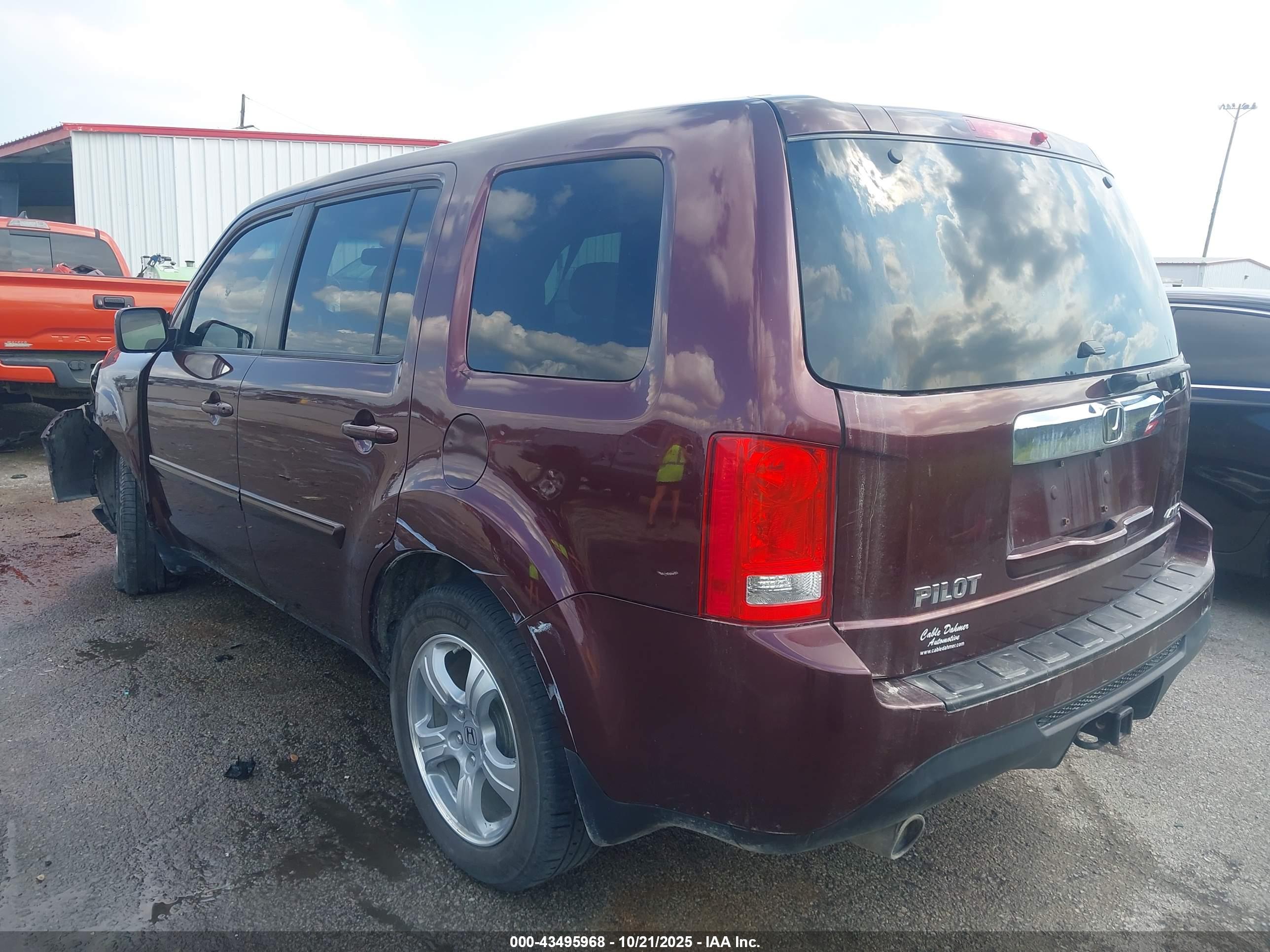 HONDA PILOT image 3