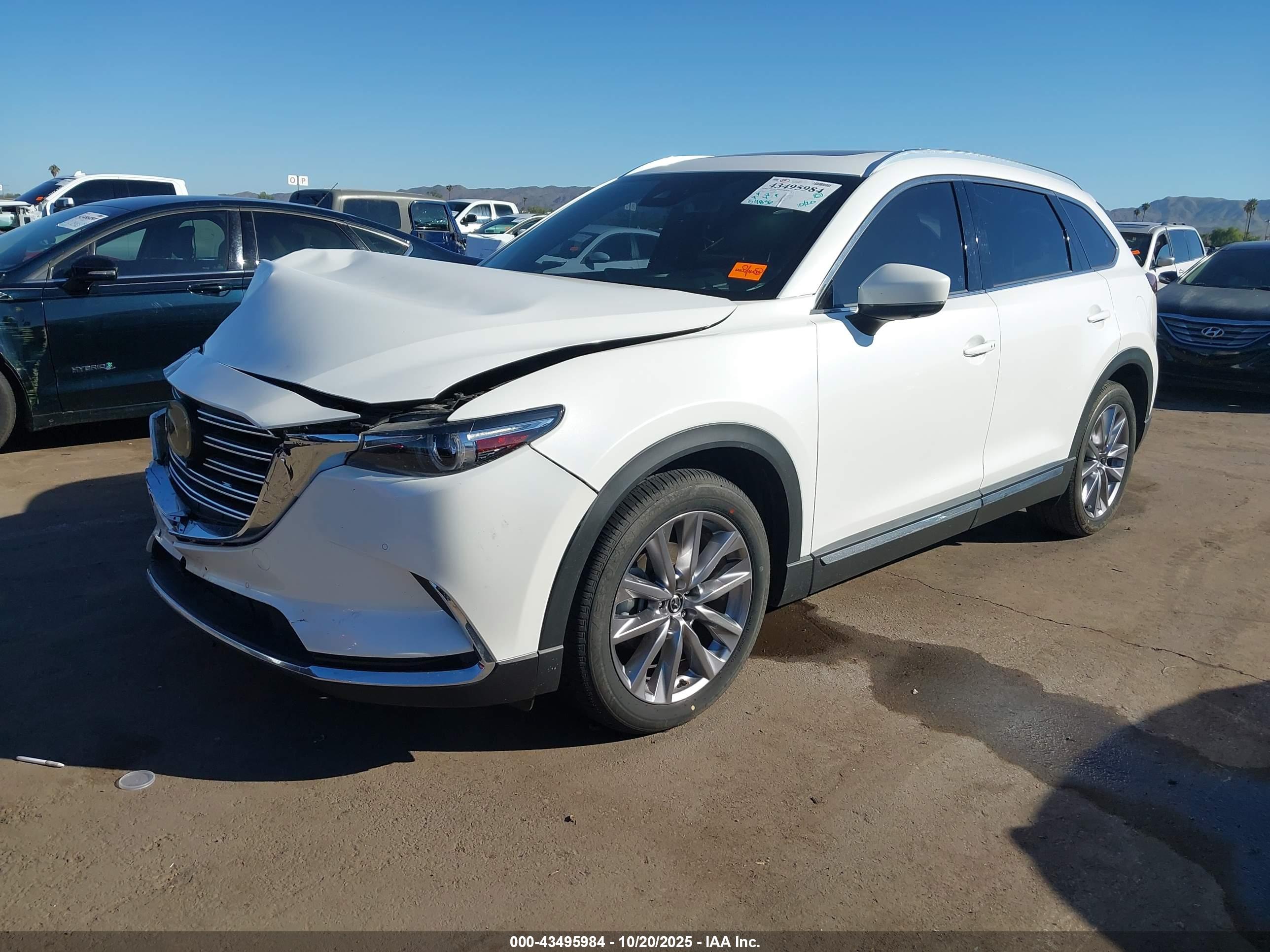 MAZDA CX-9 image 2