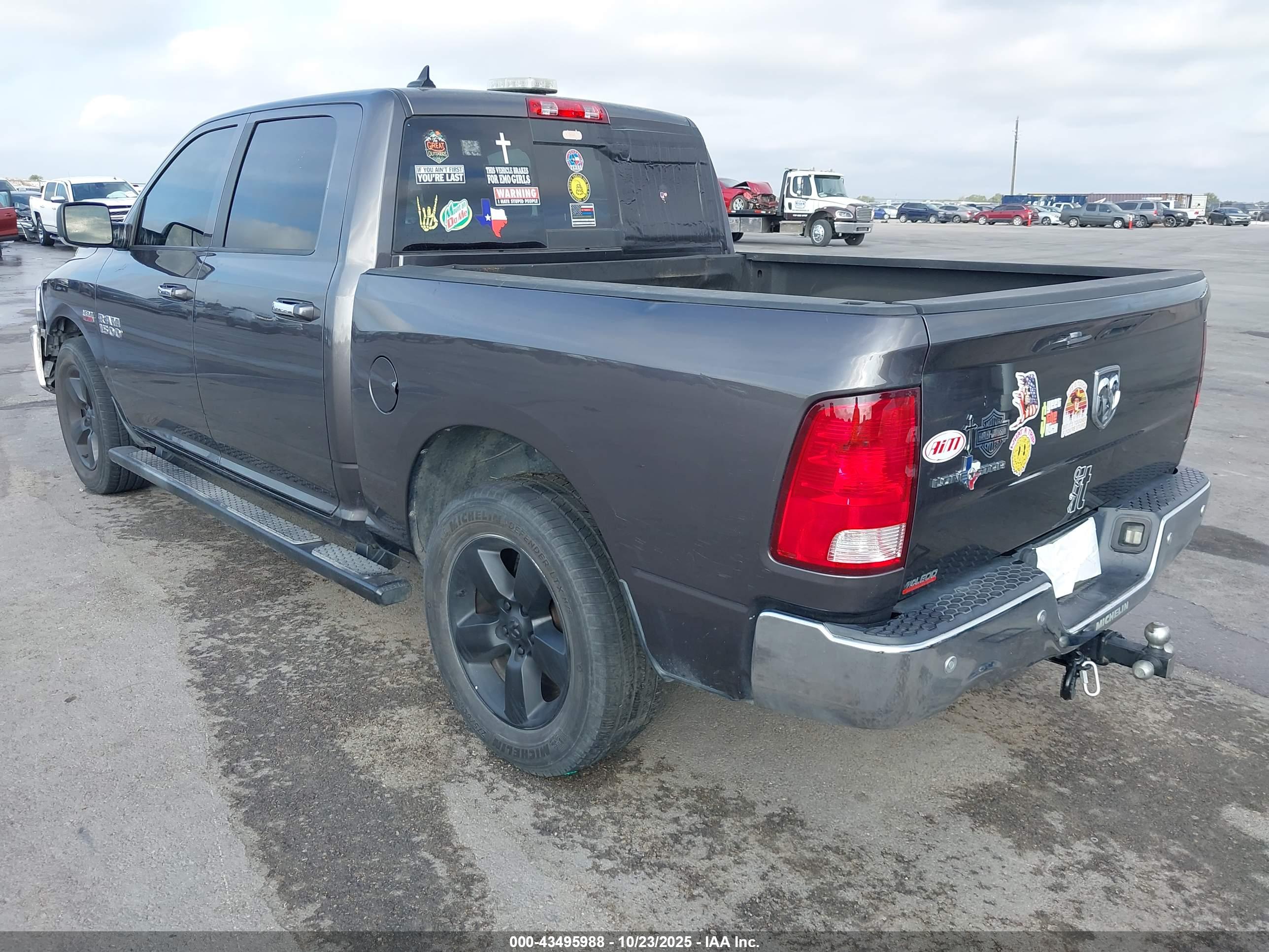 RAM 1500 image 3