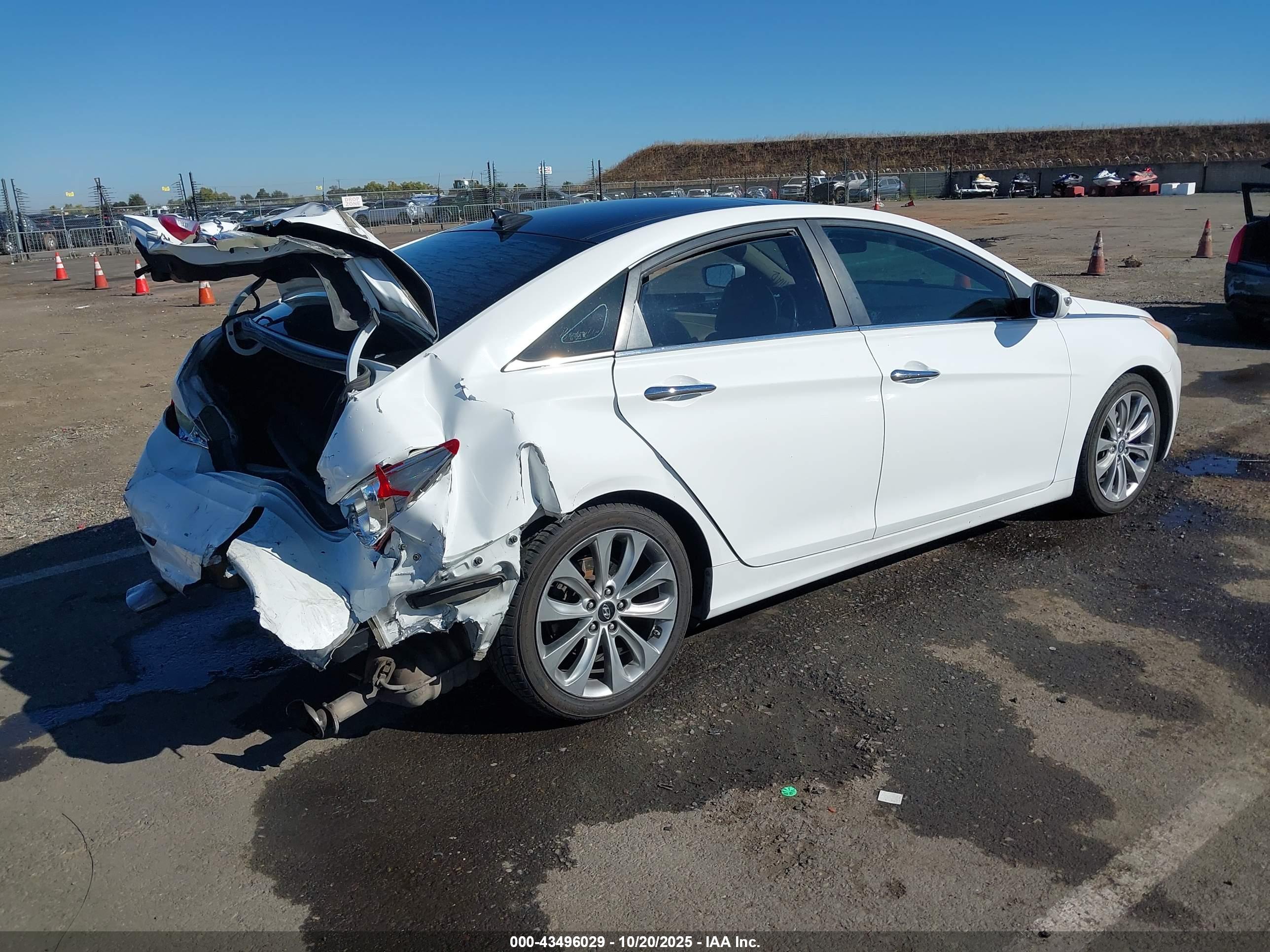 HYUNDAI SONATA image 4