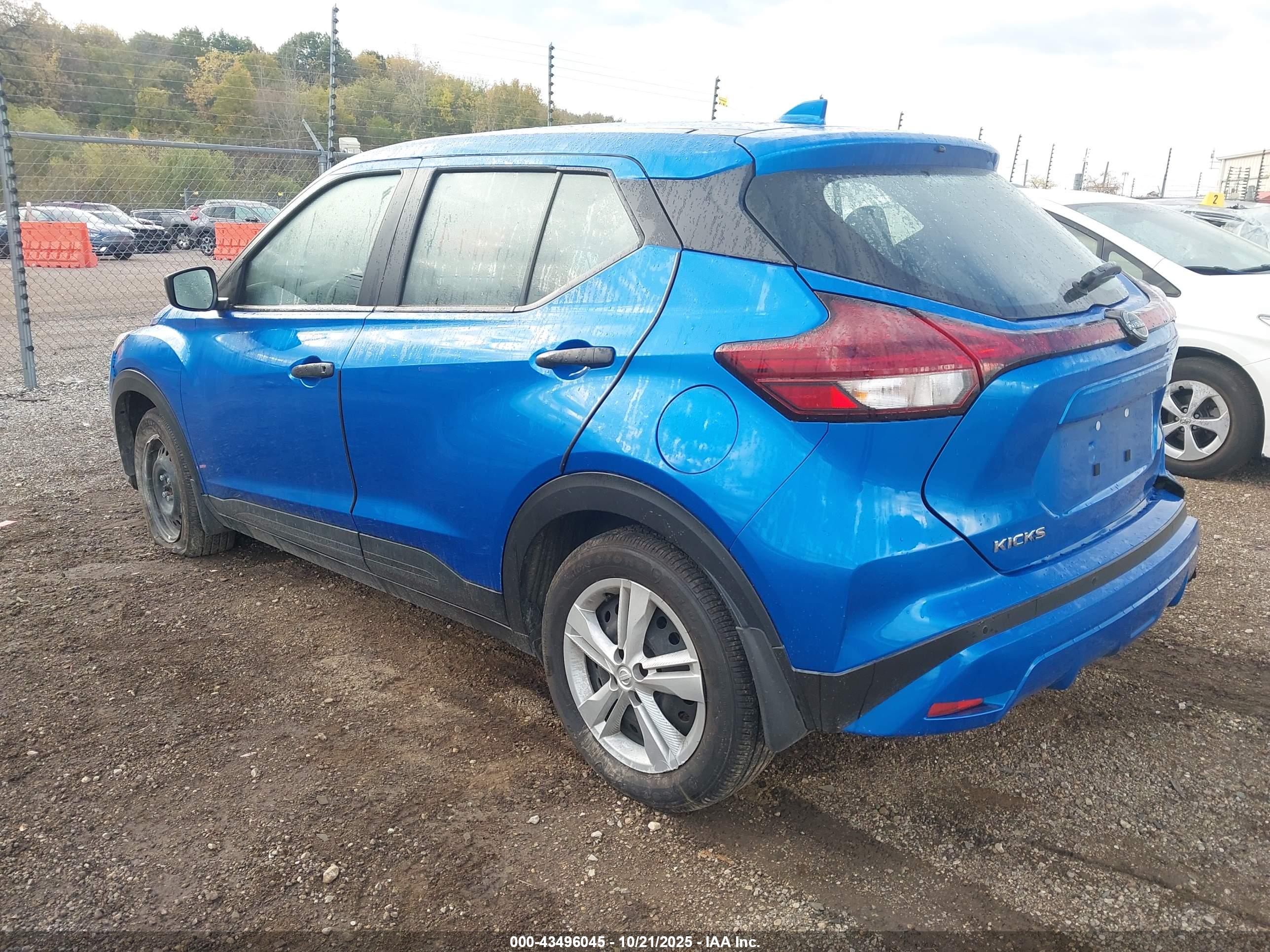 NISSAN KICKS image 3
