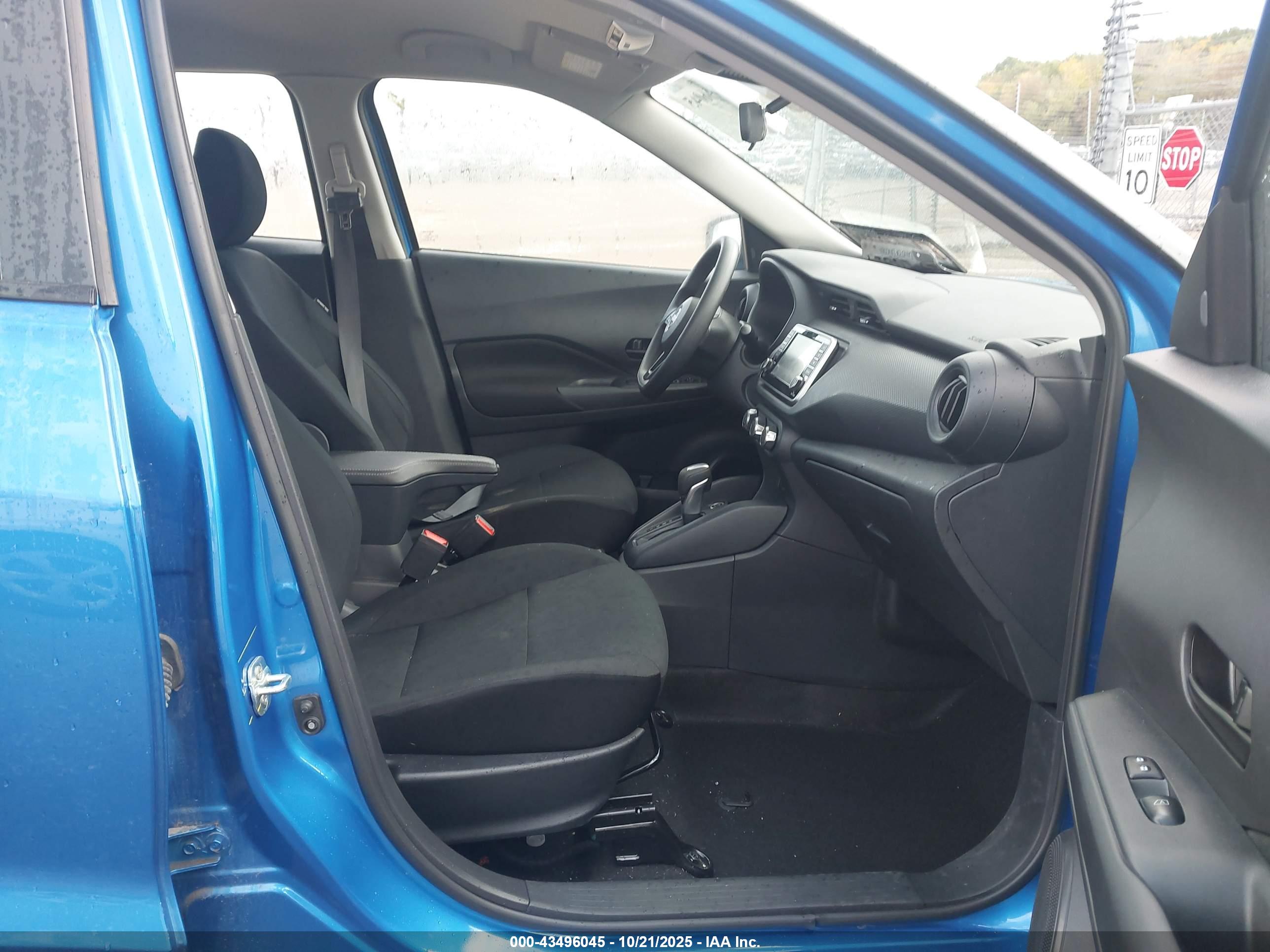 NISSAN KICKS image 5