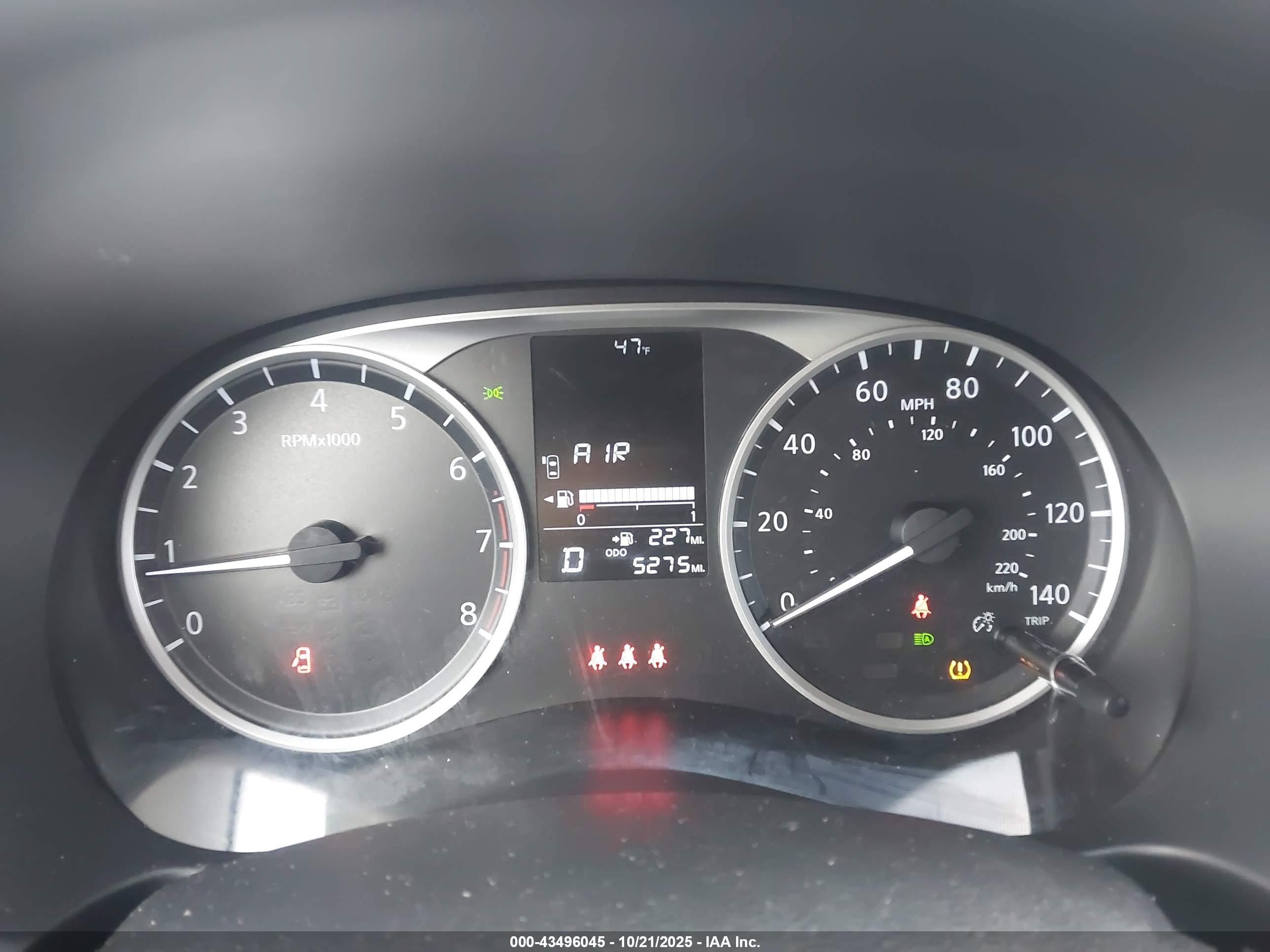 NISSAN KICKS image 7