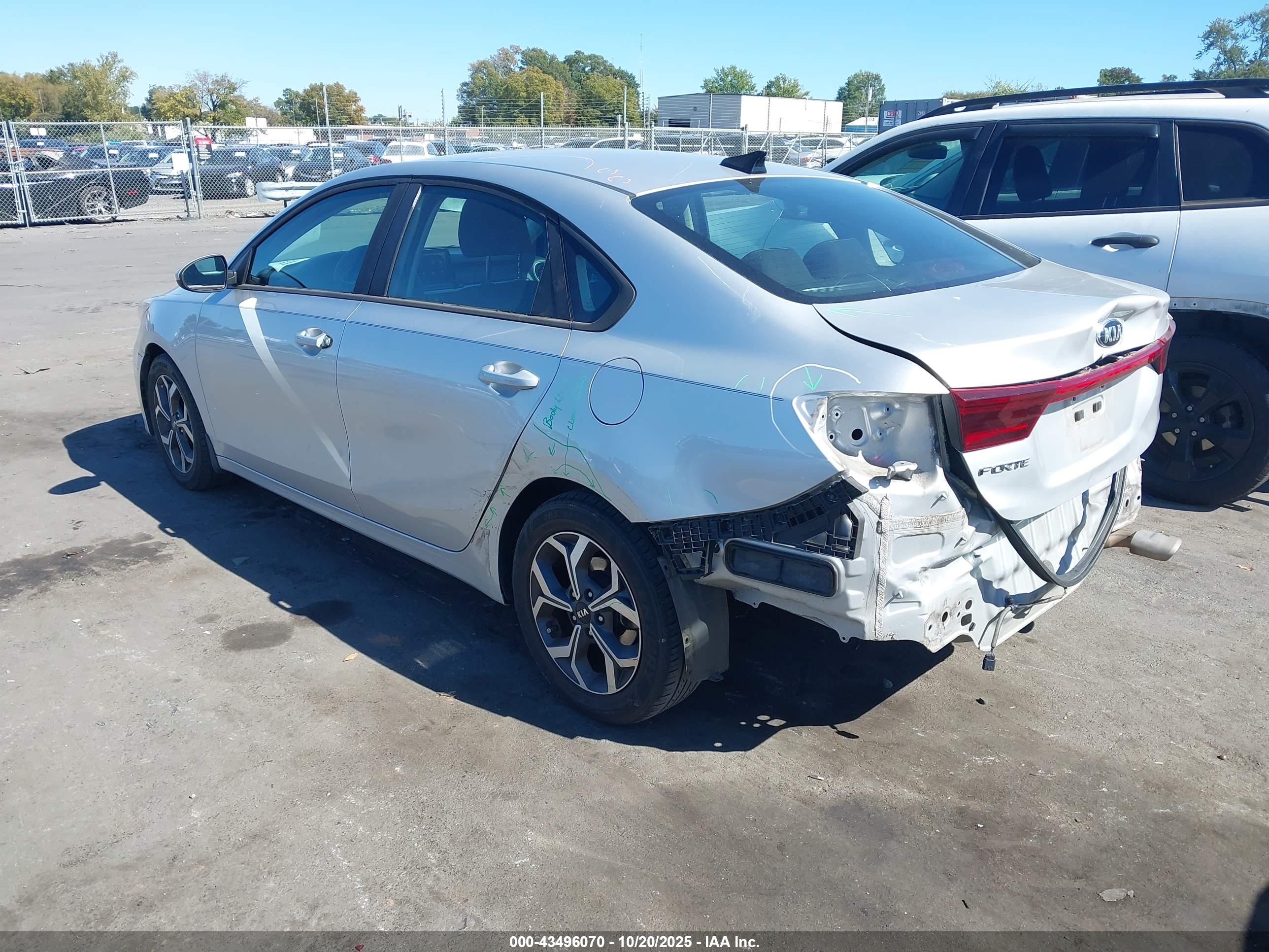 KIA FORTE image 3
