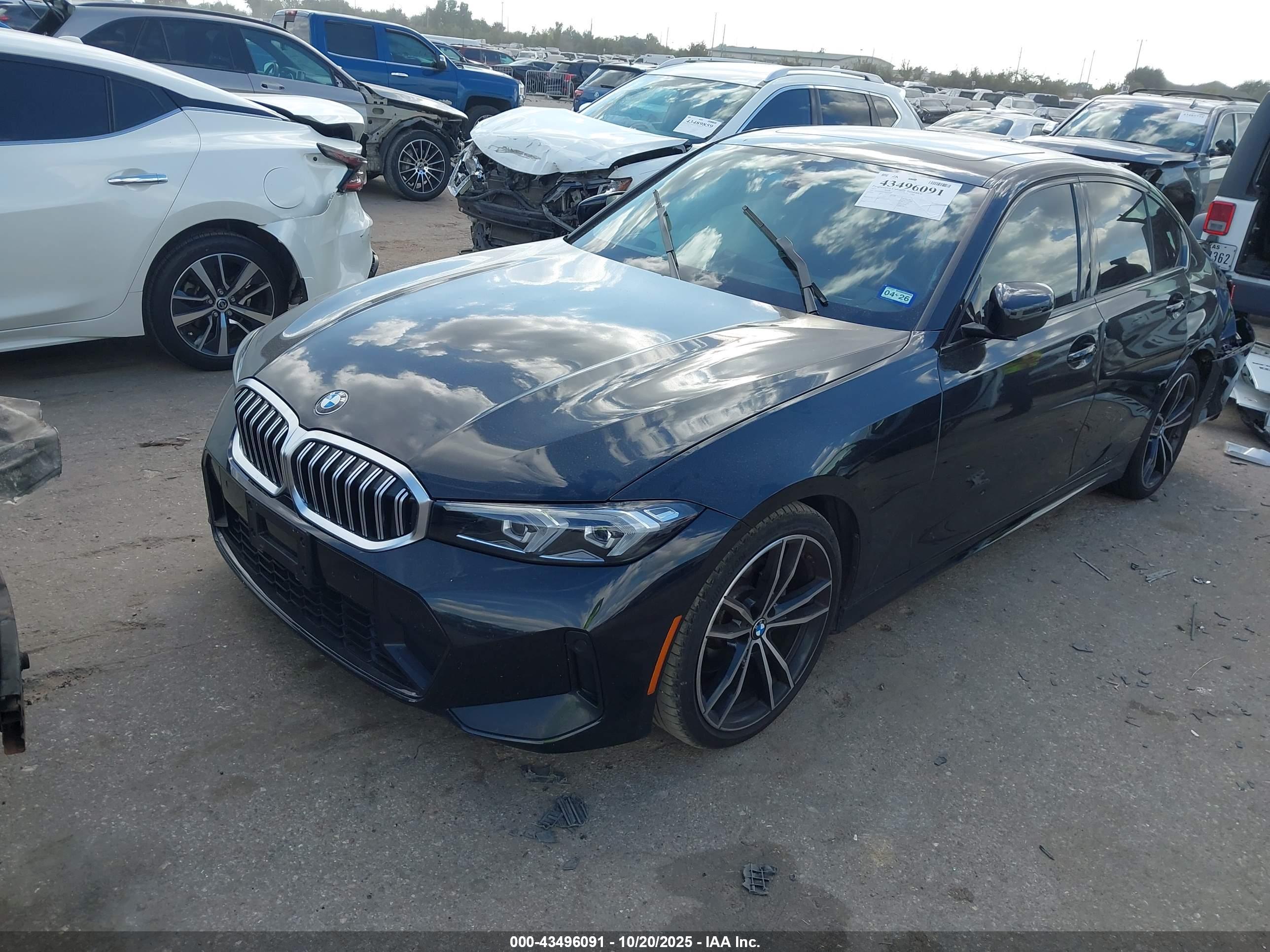 BMW 330I image 2