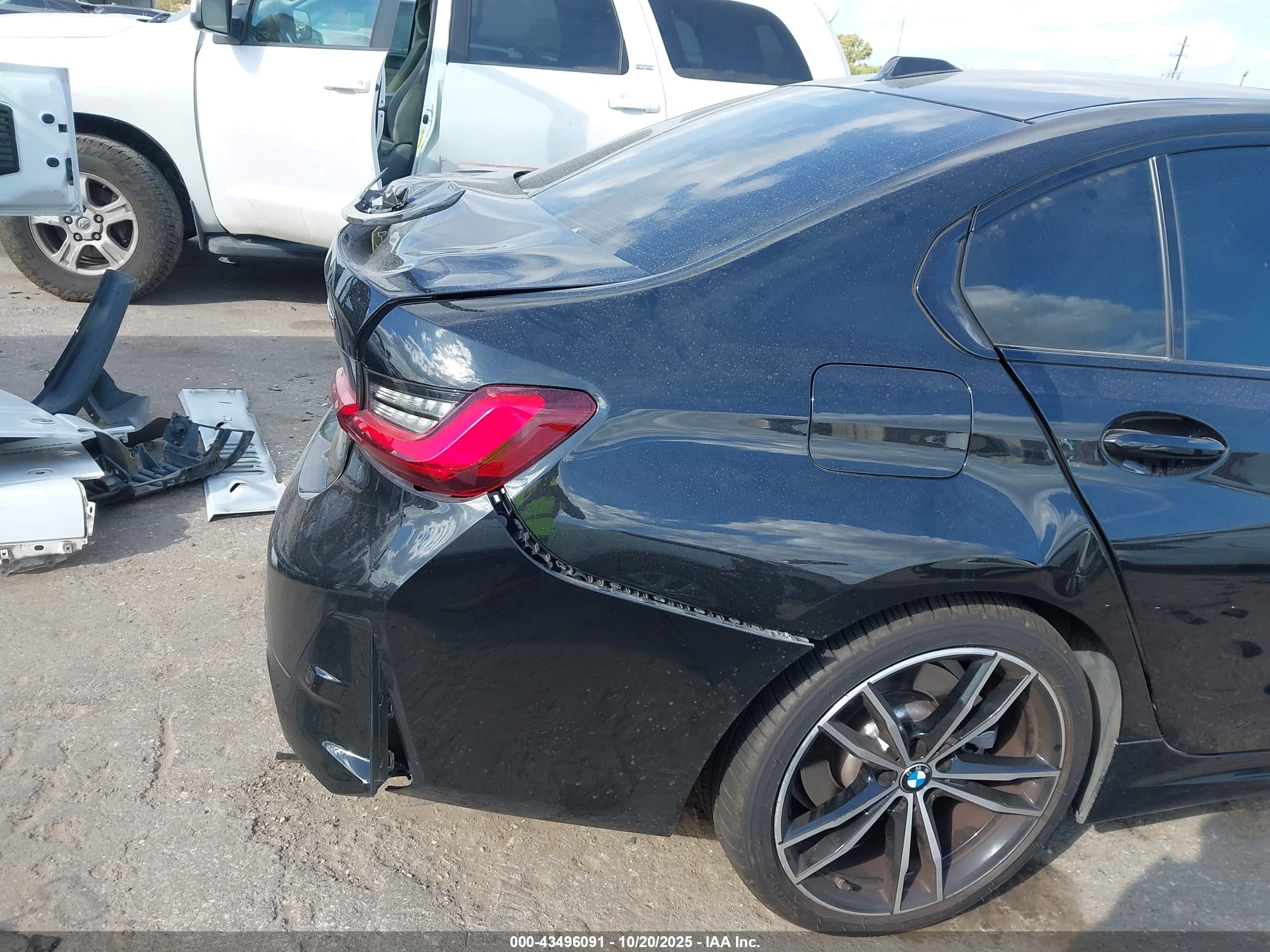 BMW 330I image 6