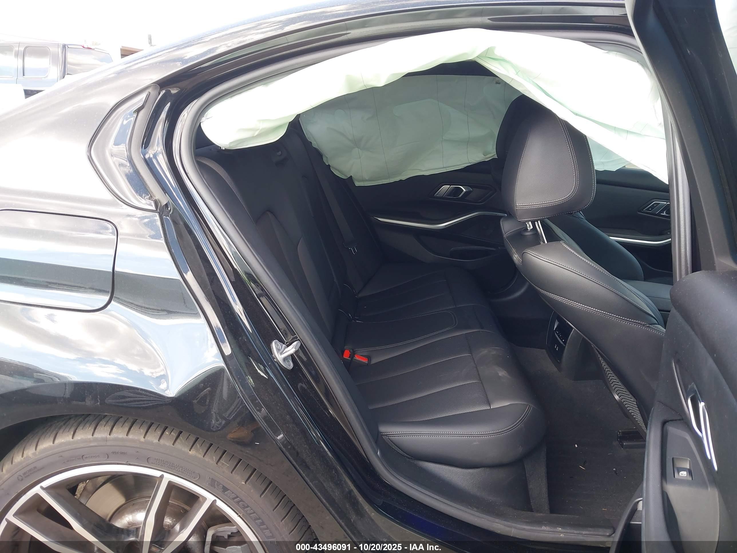 BMW 330I image 8