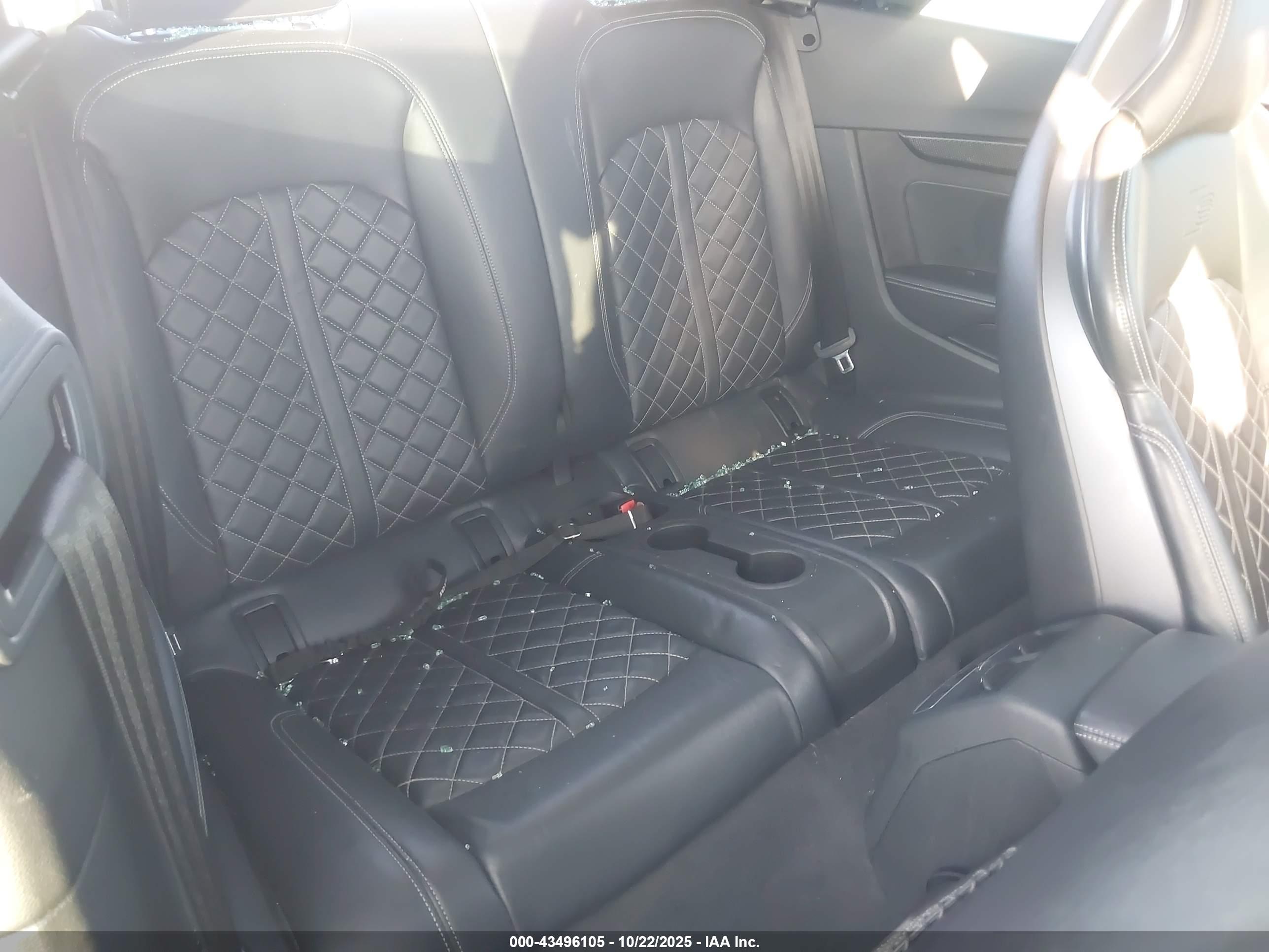 AUDI S5 image 8