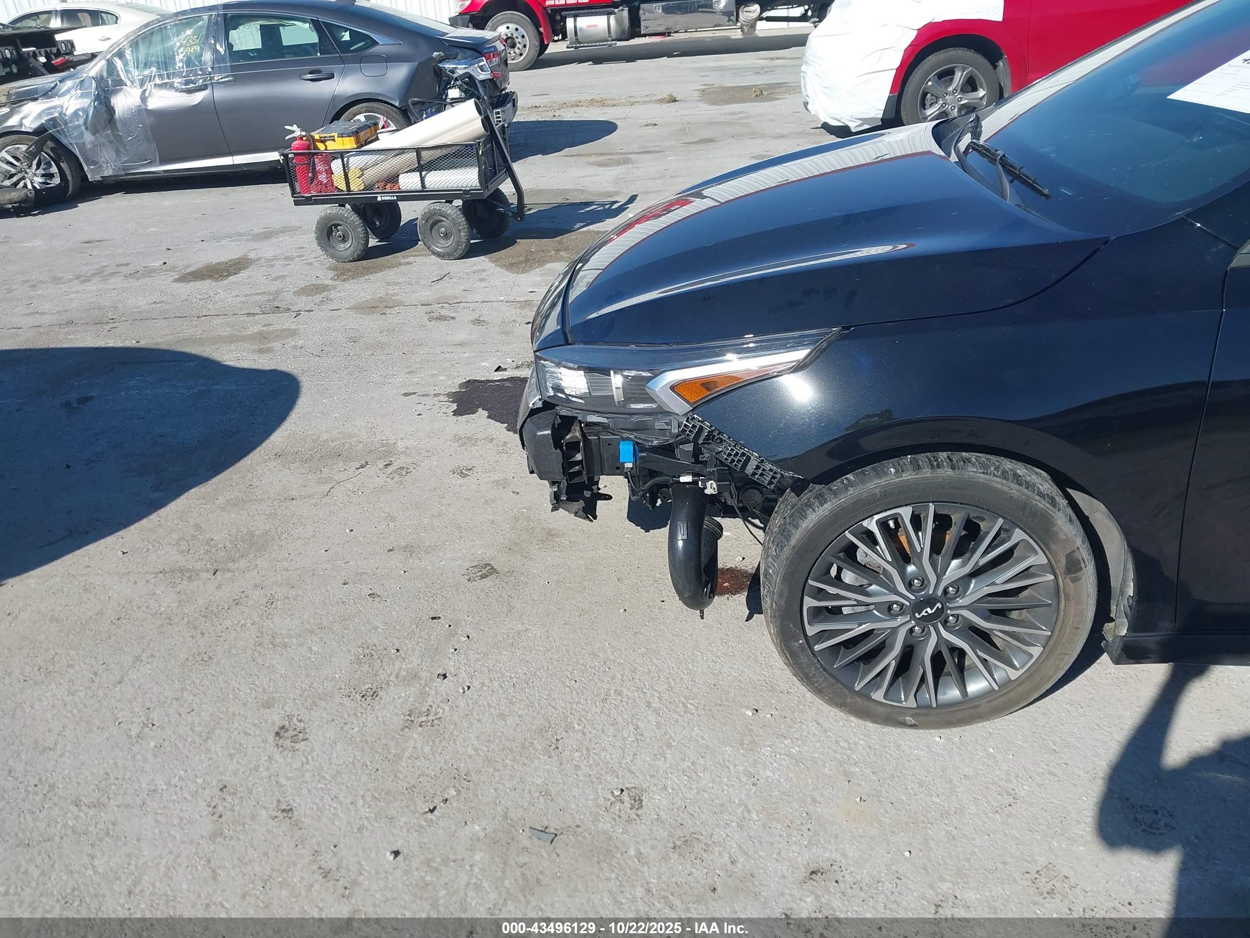 KIA FORTE image 6