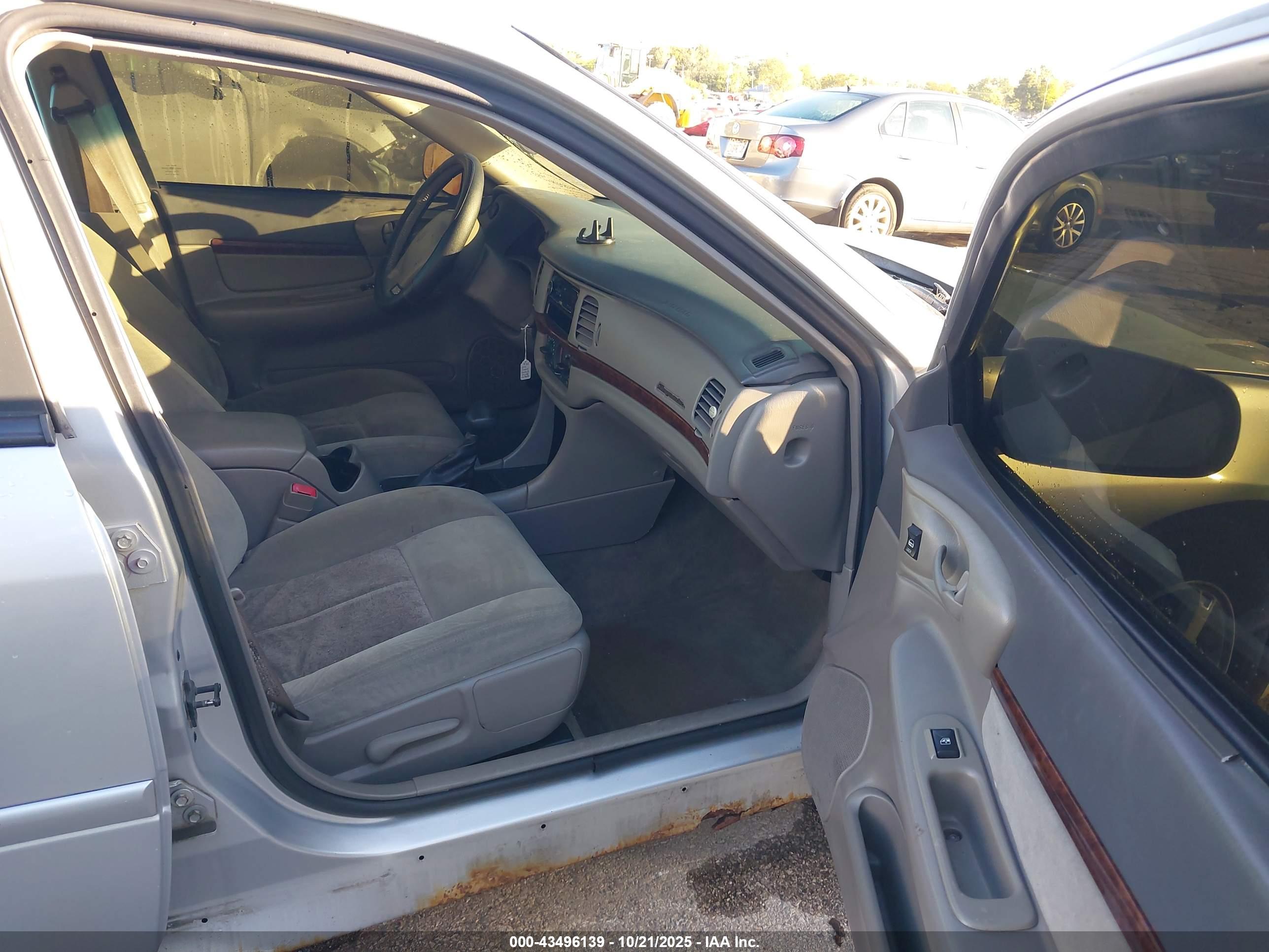 CHEVROLET IMPALA image 5