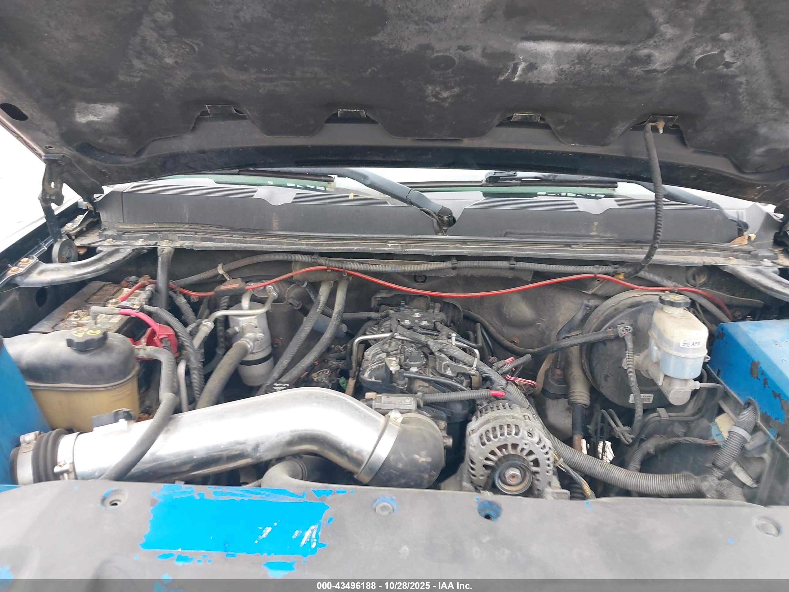 CHEVROLET SILVERADO image 10